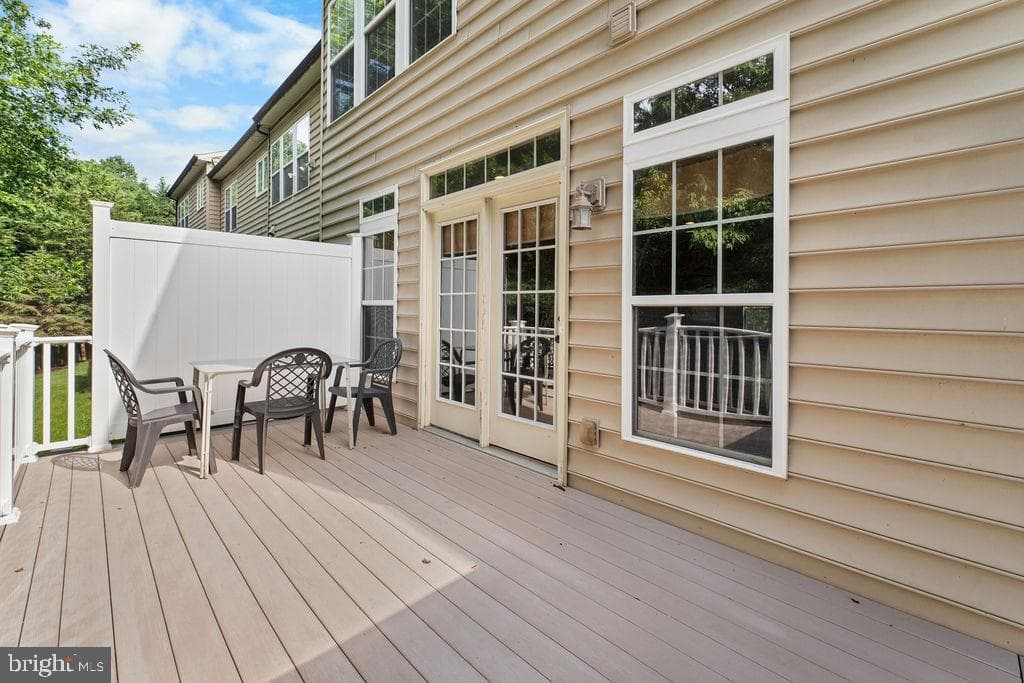 1627 Whitehall Drive photo 30