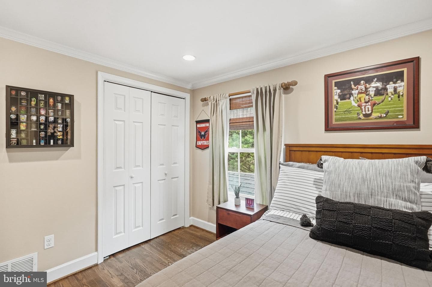 1 Paddock Court photo 28