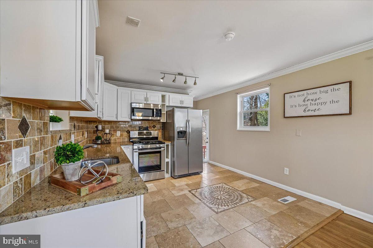 11310 Ashley Drive photo 20