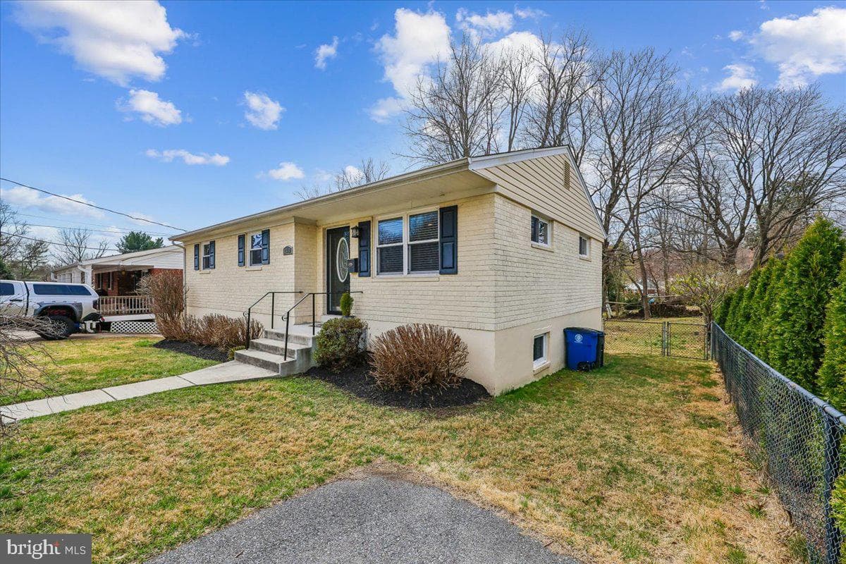 11310 Ashley Drive photo 3