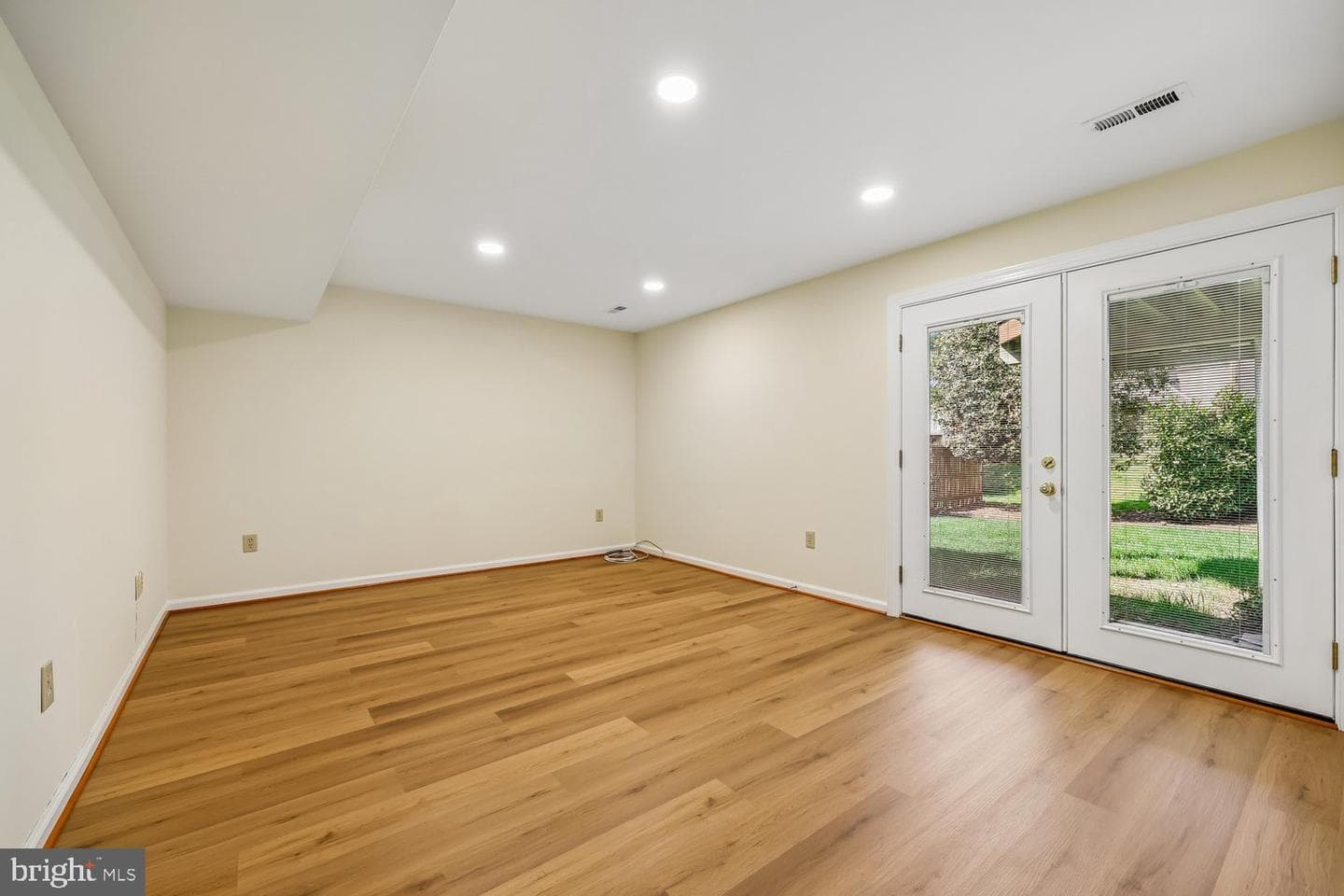 14416 Frances Green Way photo 46