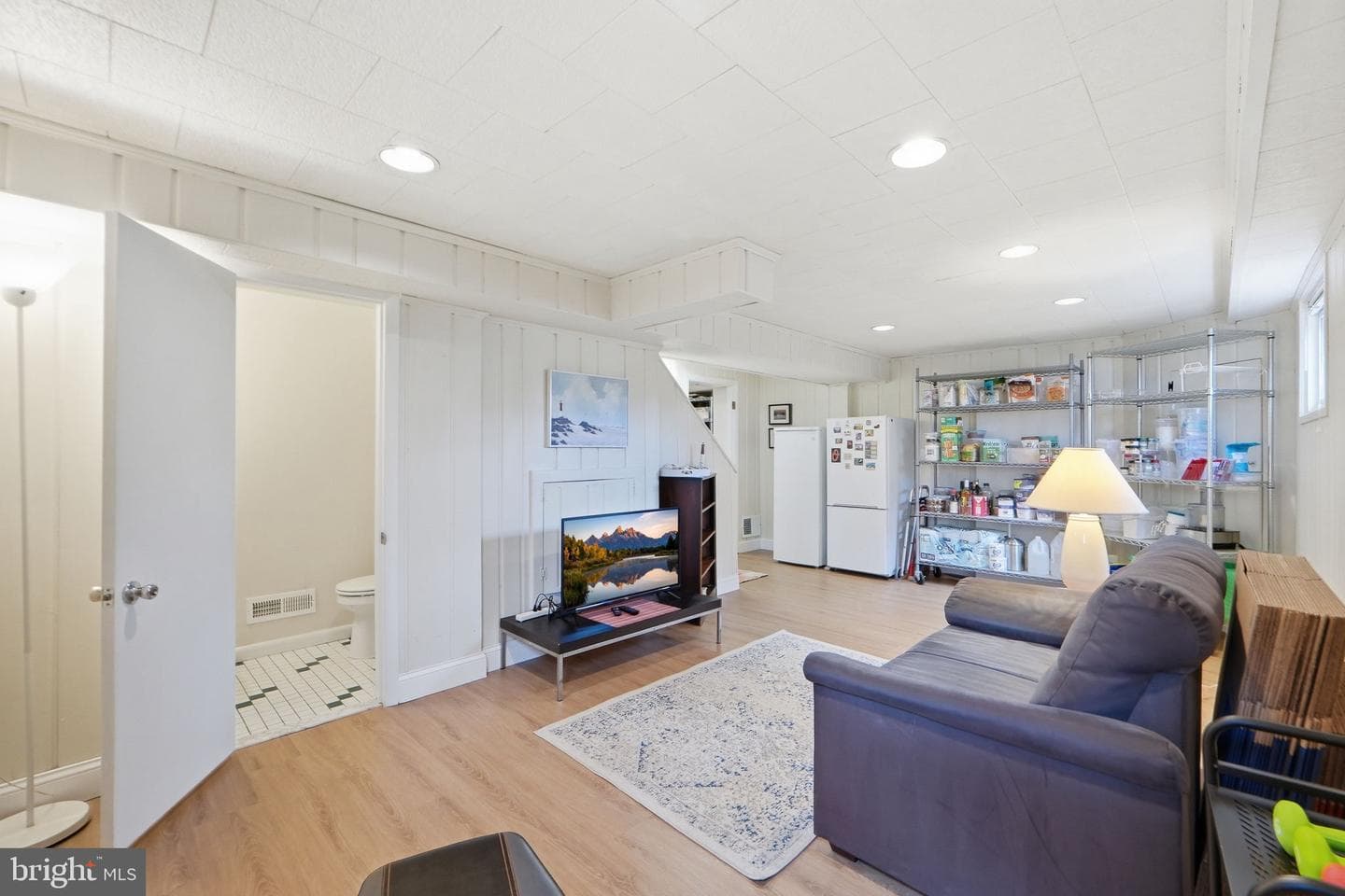 2406 Churchill Road photo 19