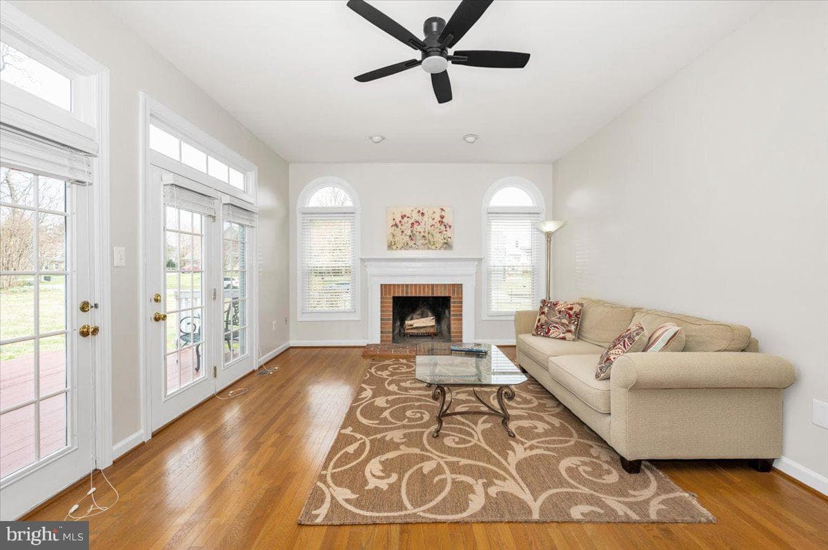 17900 Hickman Street photo 25