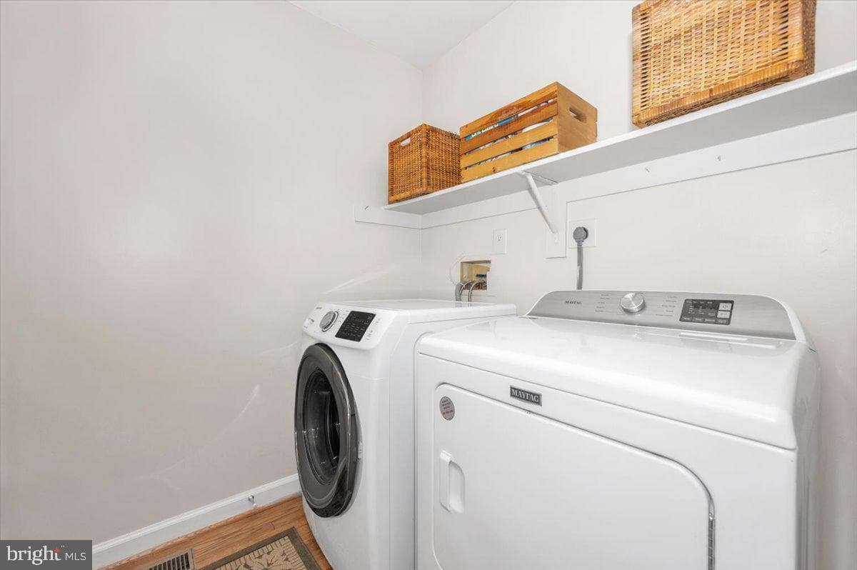 17900 Hickman Street photo 28