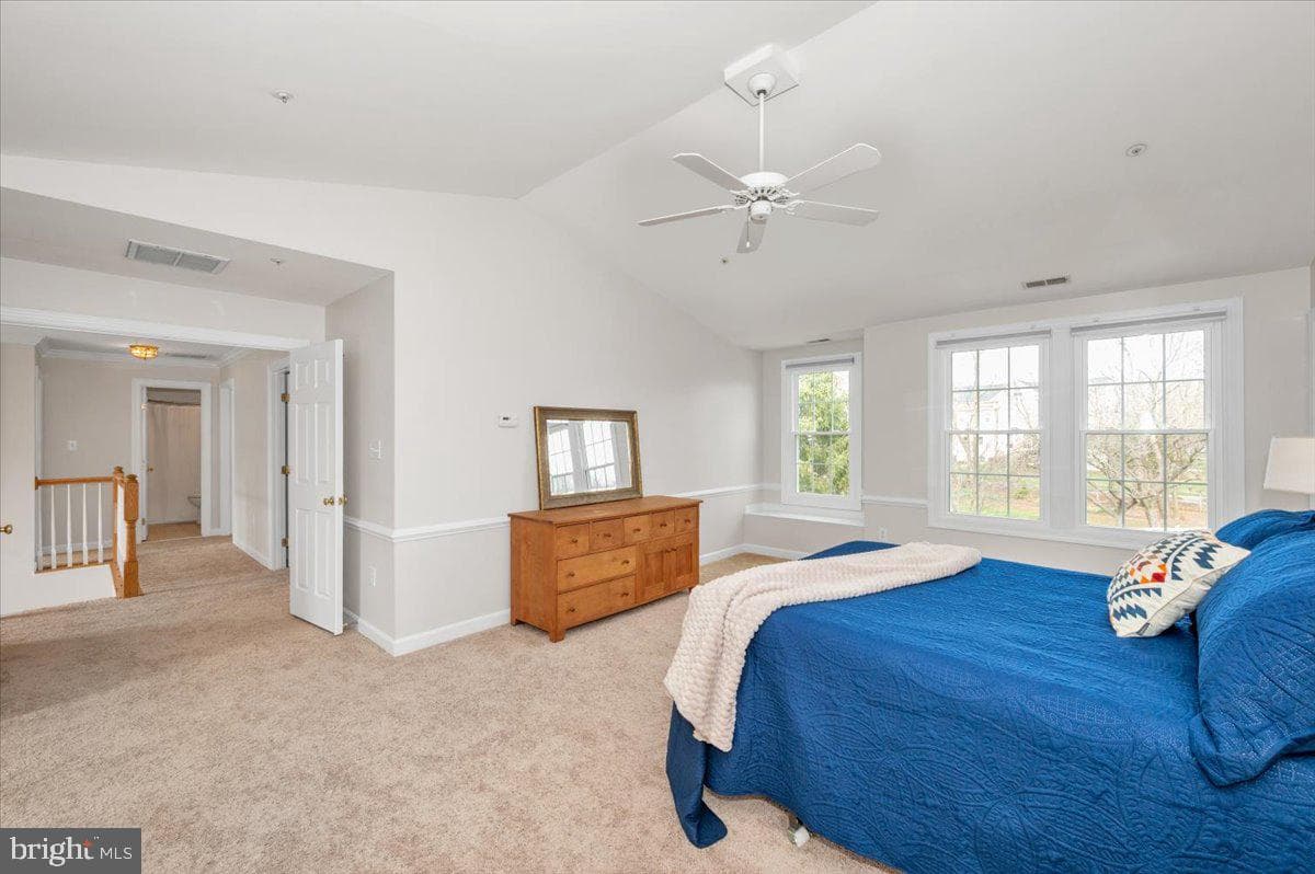 17900 Hickman Street photo 33