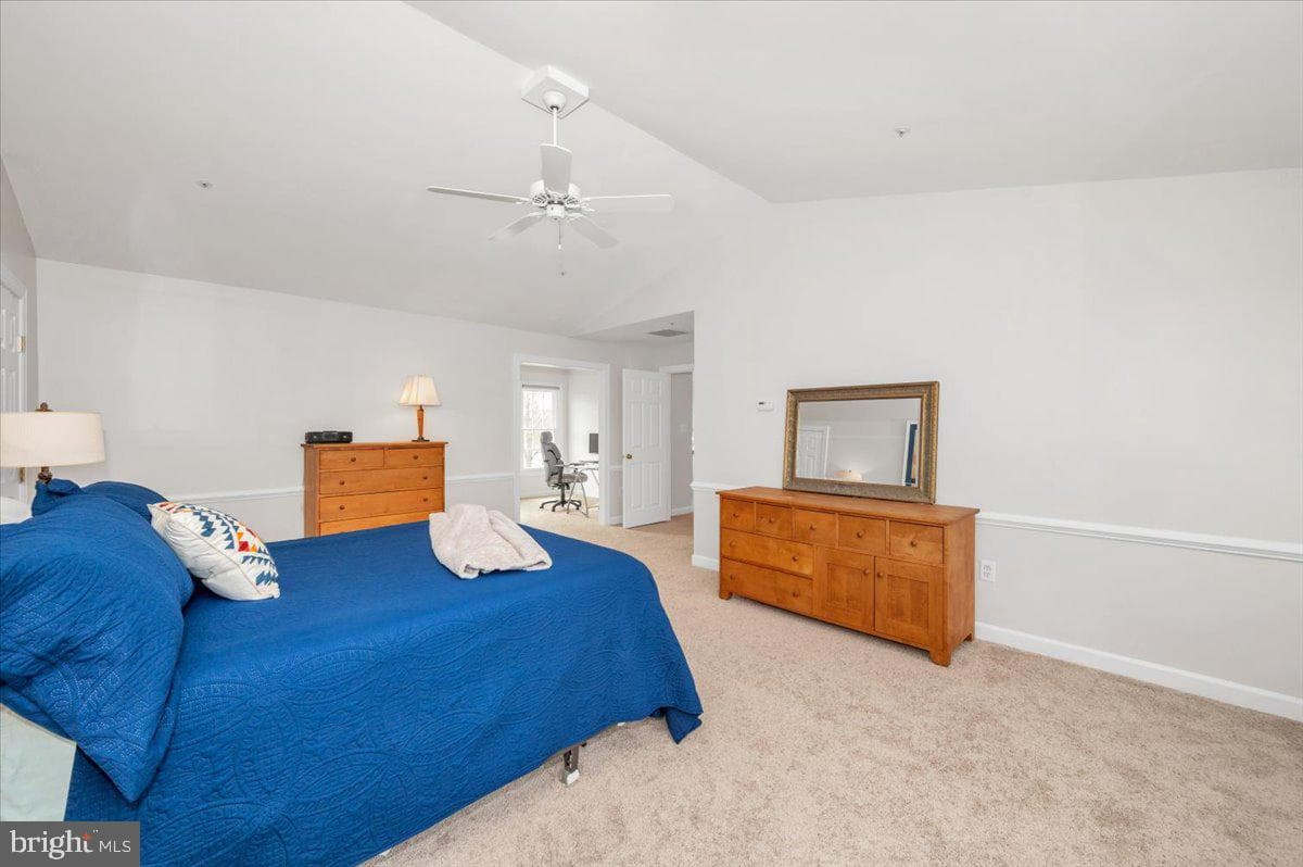 17900 Hickman Street photo 35