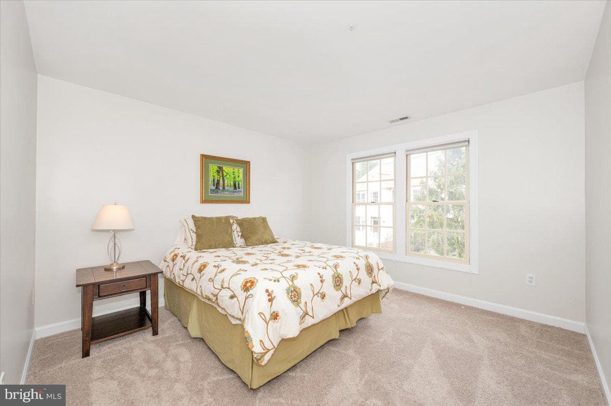 17900 Hickman Street photo 41