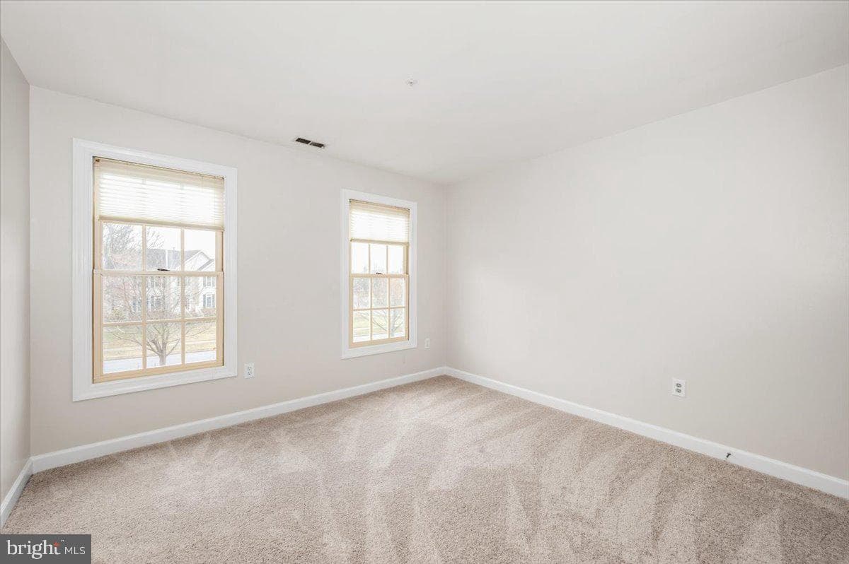 17900 Hickman Street photo 44