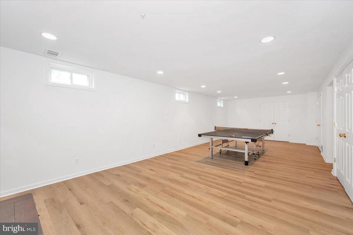 17900 Hickman Street photo 50