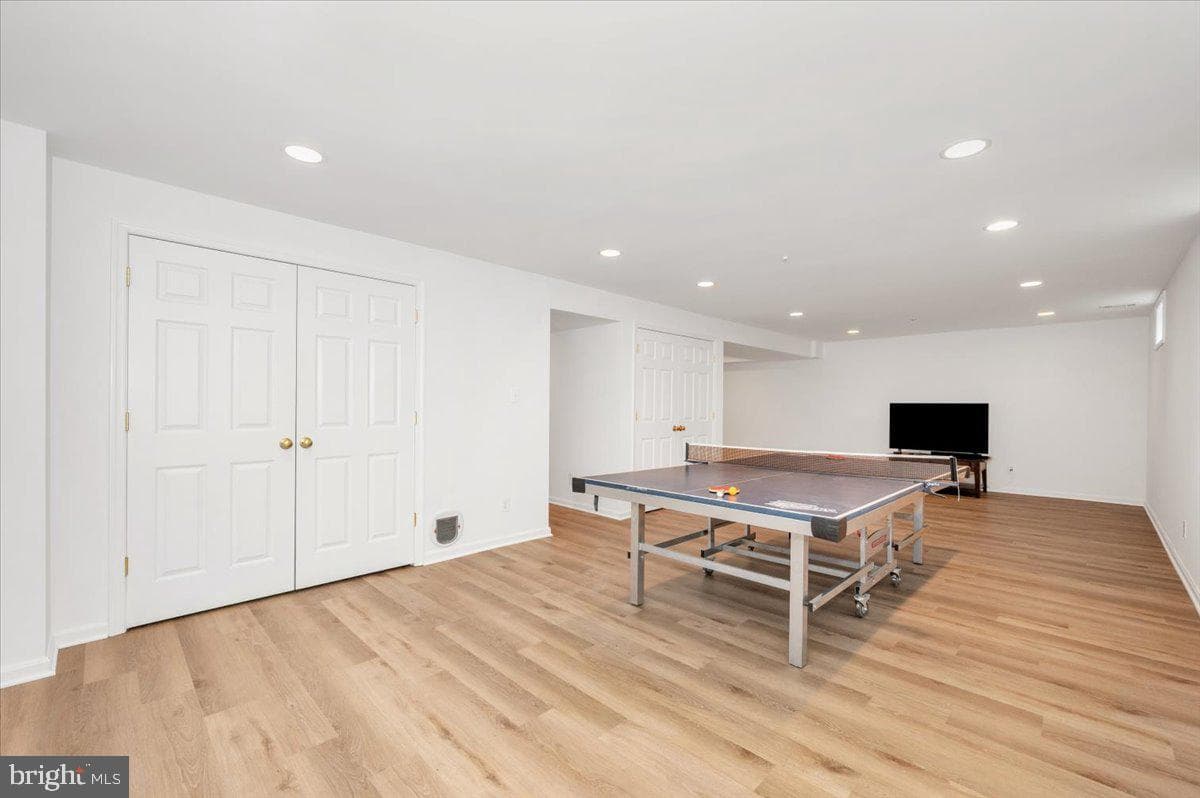 17900 Hickman Street photo 51