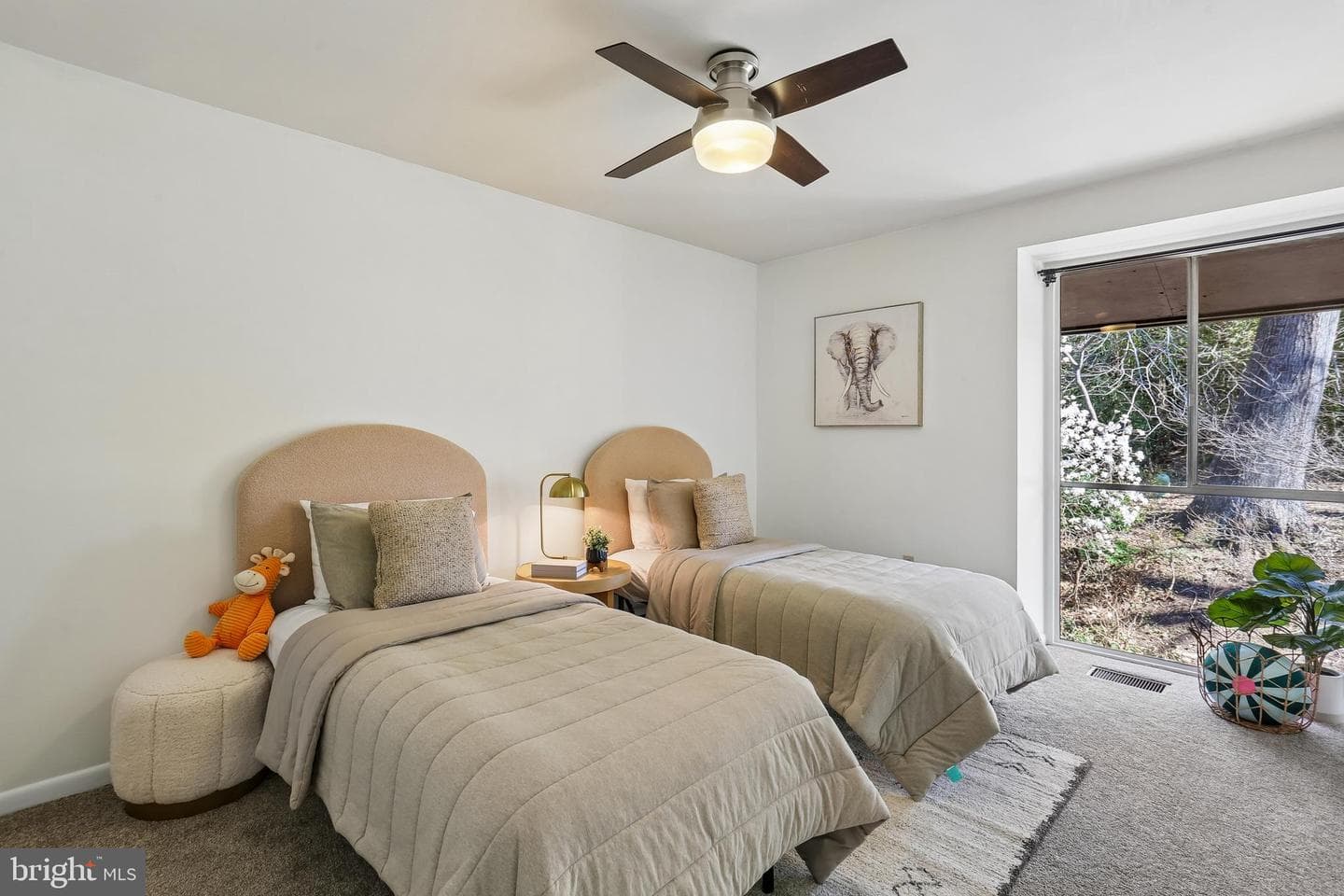 9211 Three Oaks Drive photo 30