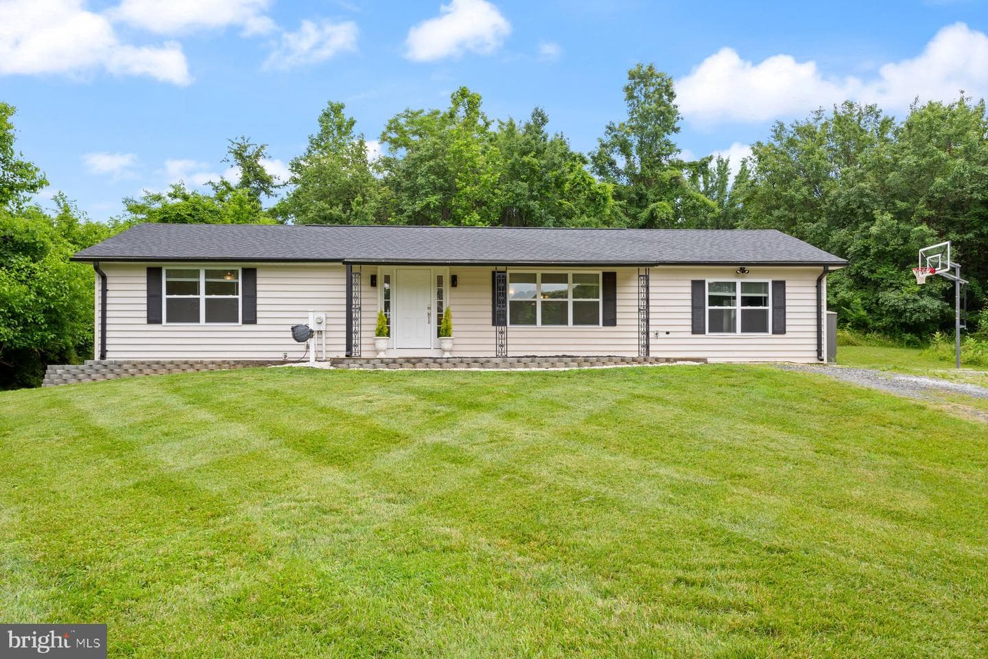 2806 Duvall Road photo 1