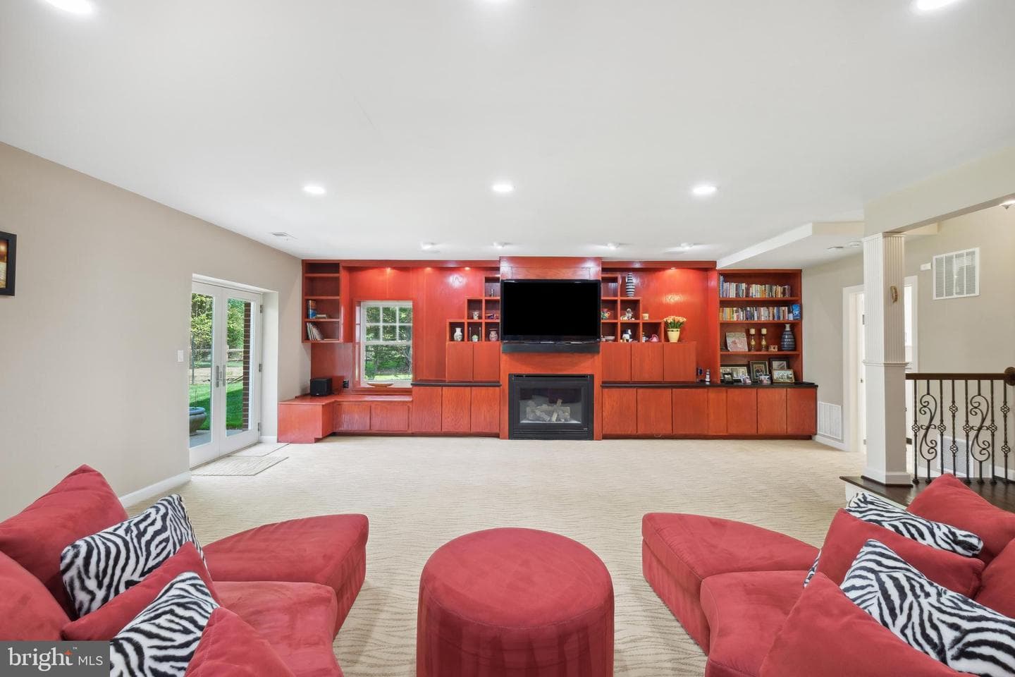 11724 Gainsborough Road photo 50