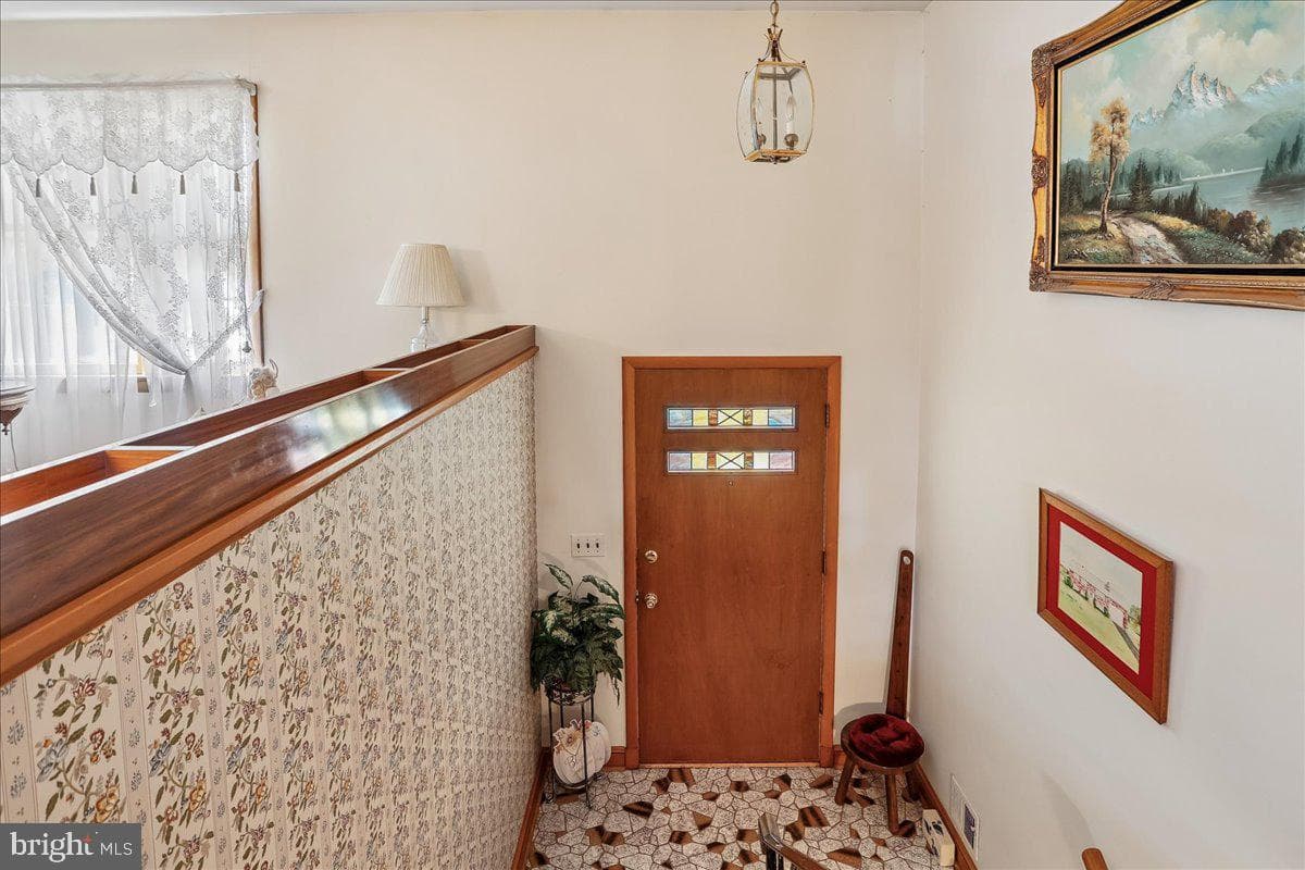 21909 Frederick Road photo 2