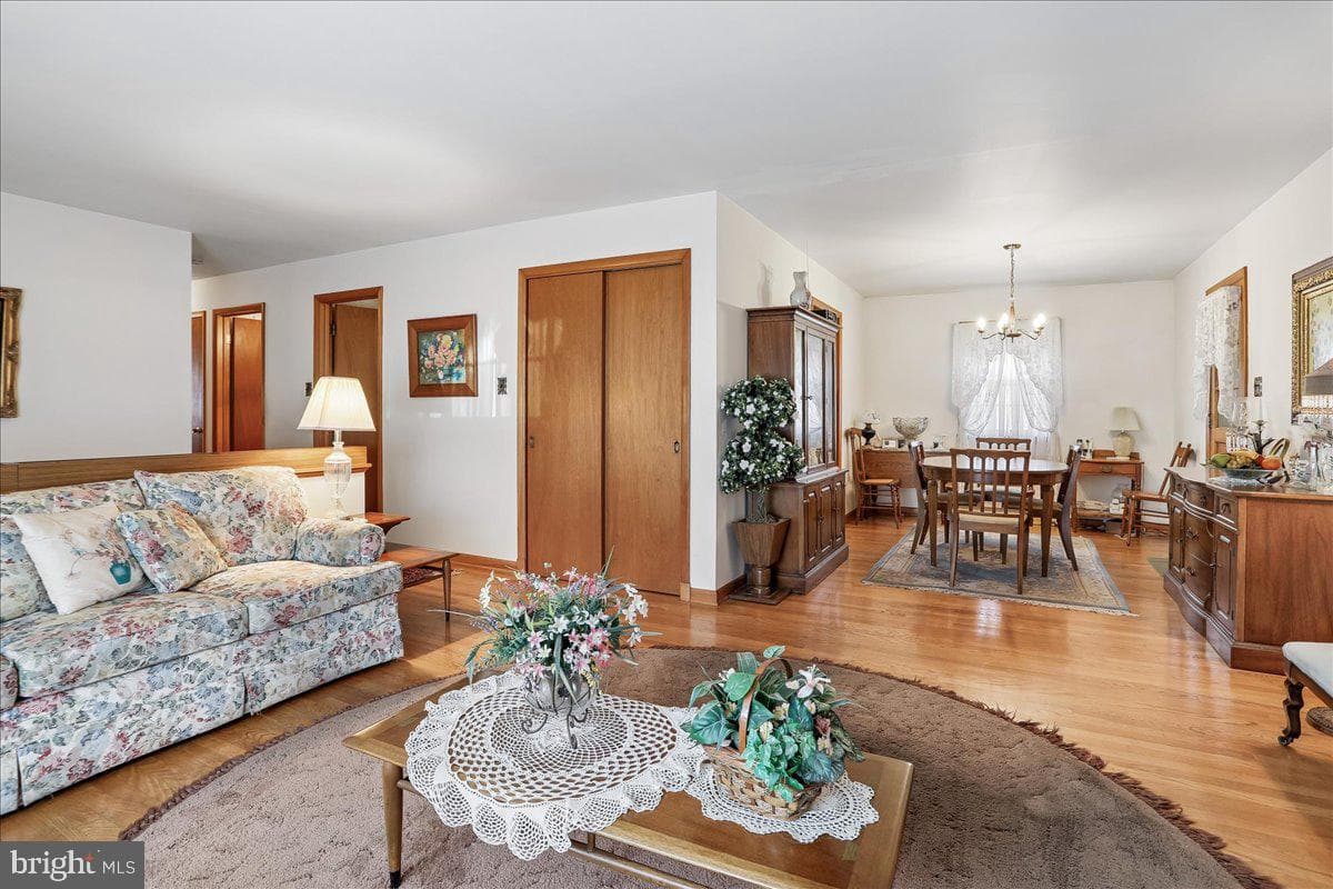 21909 Frederick Road photo 5