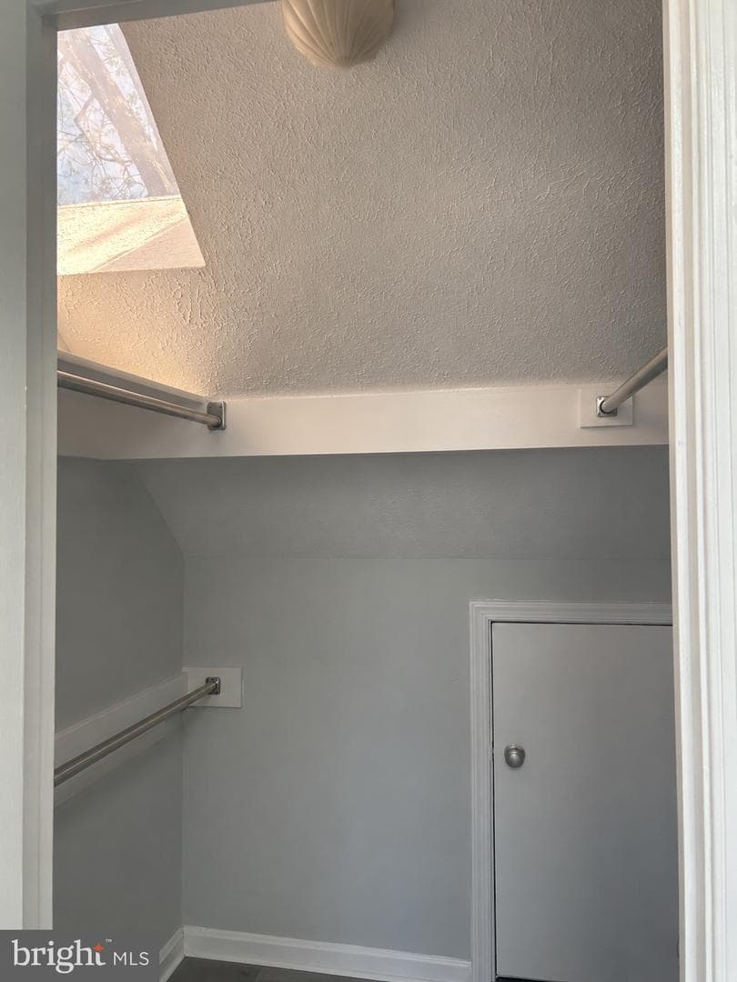 9907 Woodland Drive photo 48