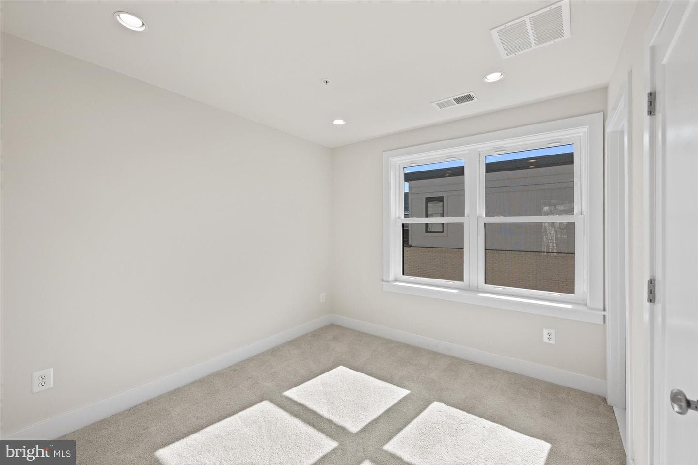 6662 Eames Way photo 36