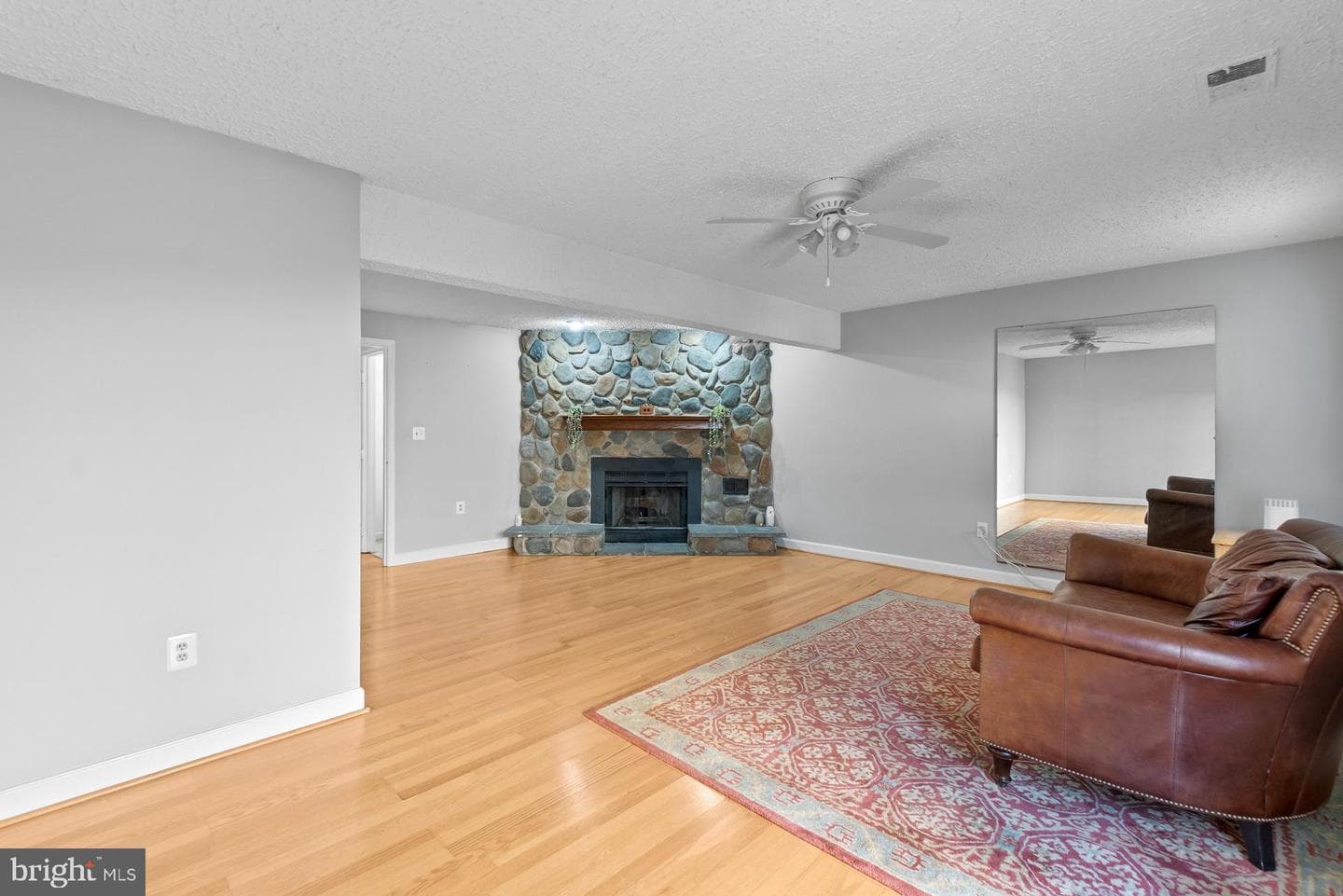 19021 Grotto Lane photo 28