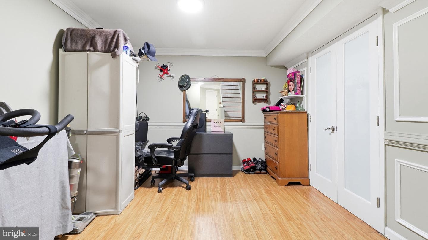 7418 Tarfside Lane photo 32