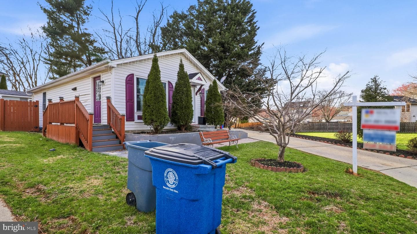 7418 Tarfside Lane photo 4