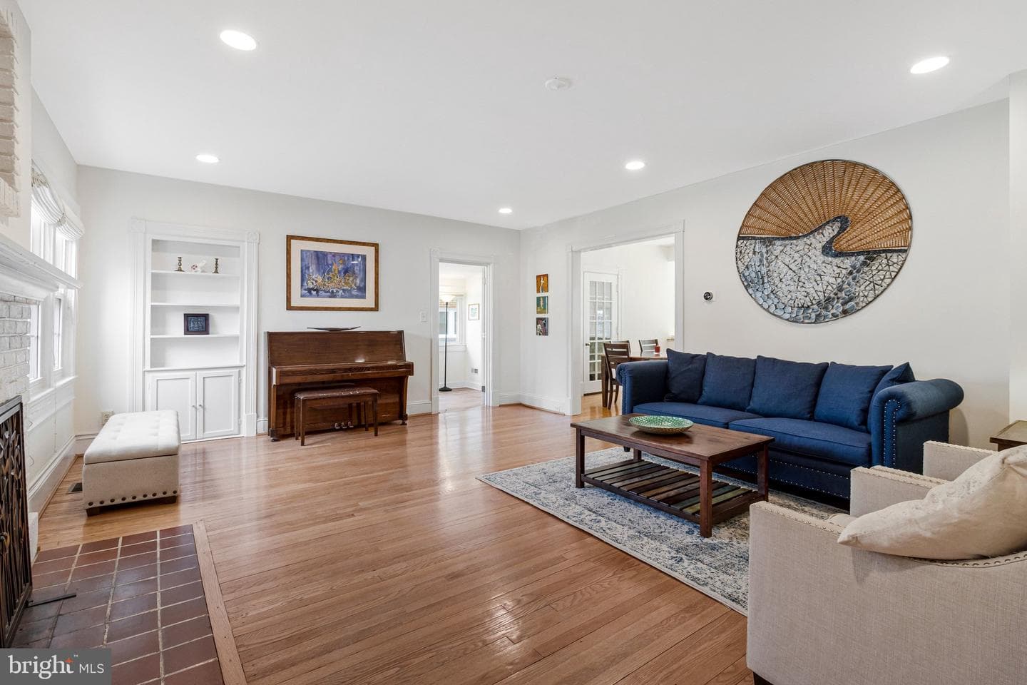 4614 Norwood Drive photo 3