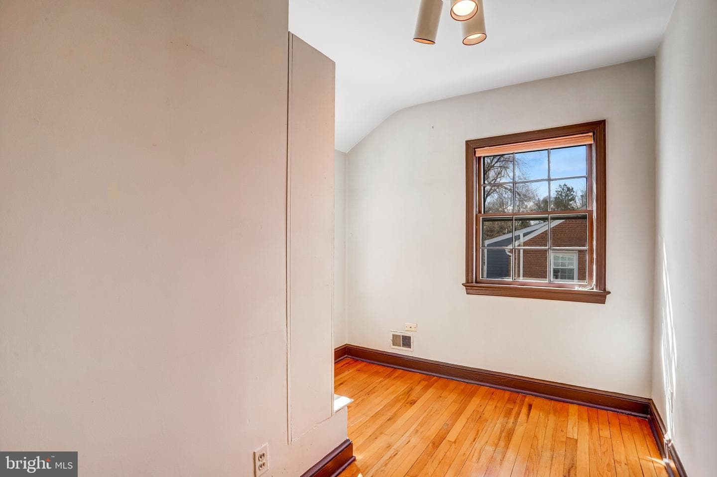 4306 Ambler Drive photo 26
