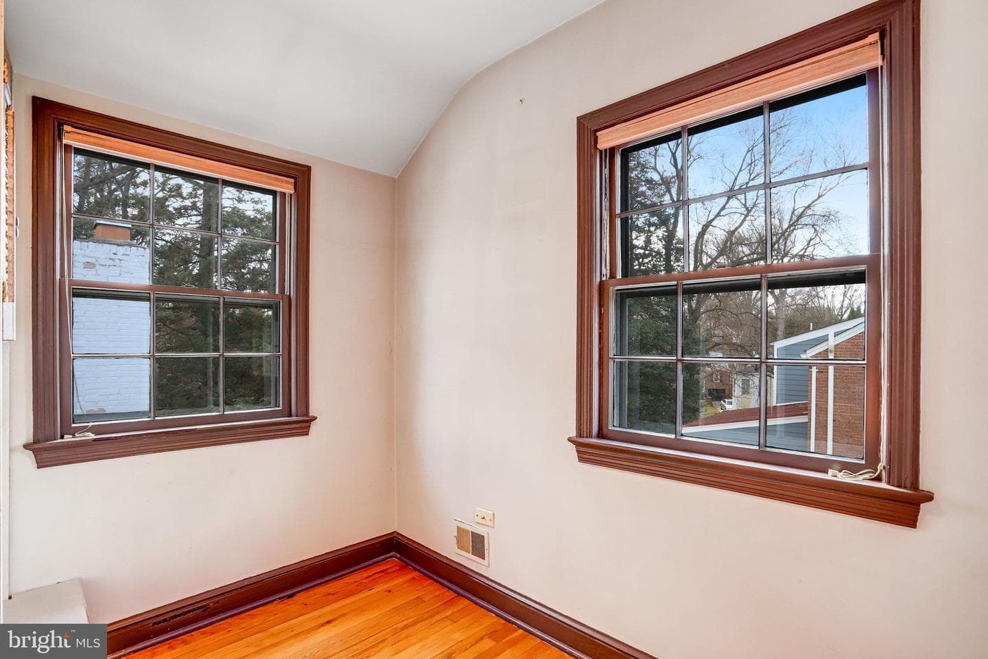 4306 Ambler Drive photo 27