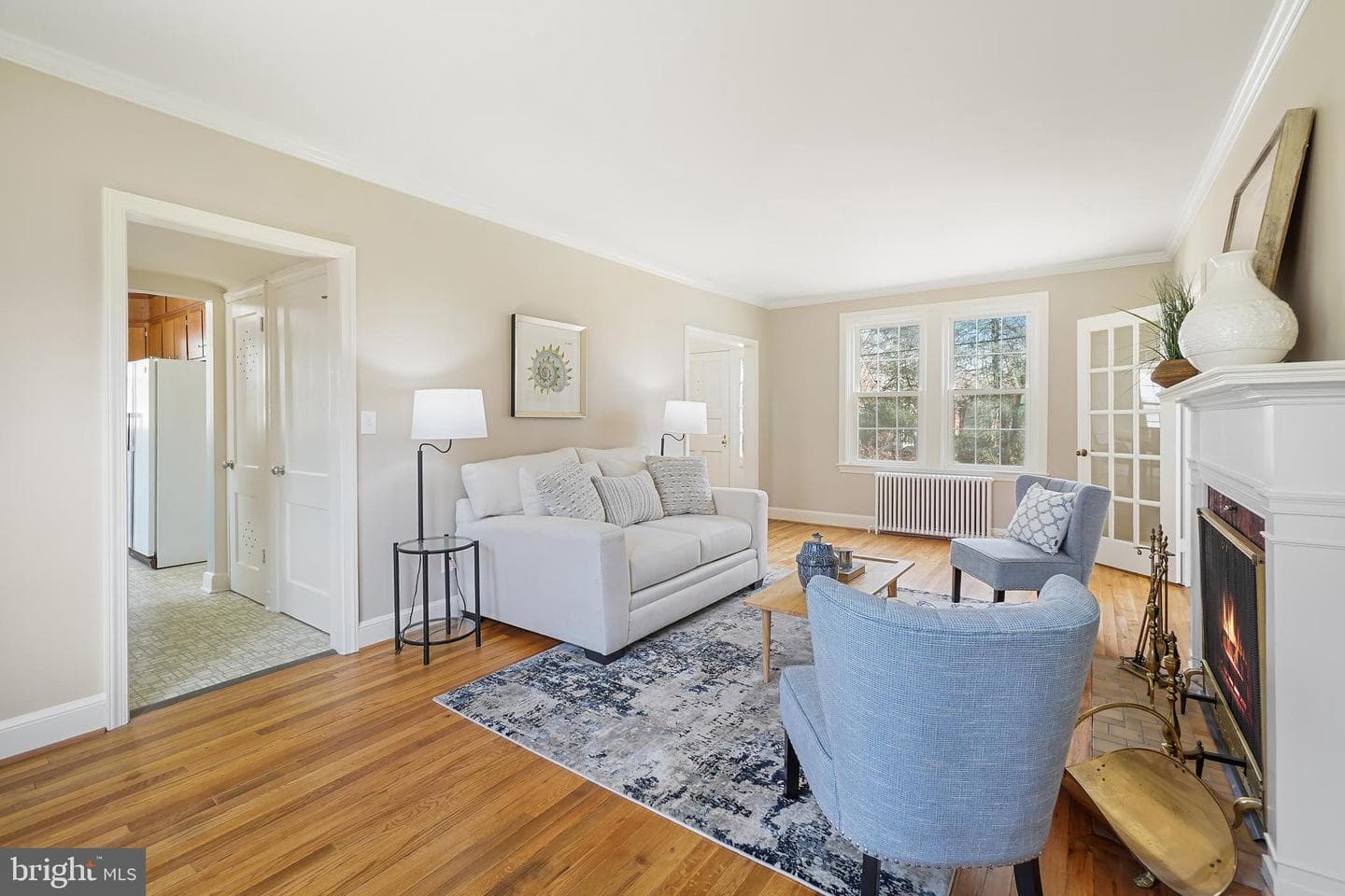 902 Jackson Avenue photo 3