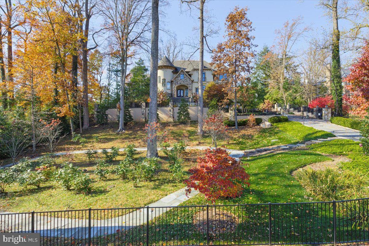 8710 Fernwood Road photo 30