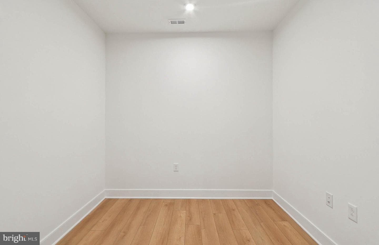 1141 Fortune Terrace #307 photo 18