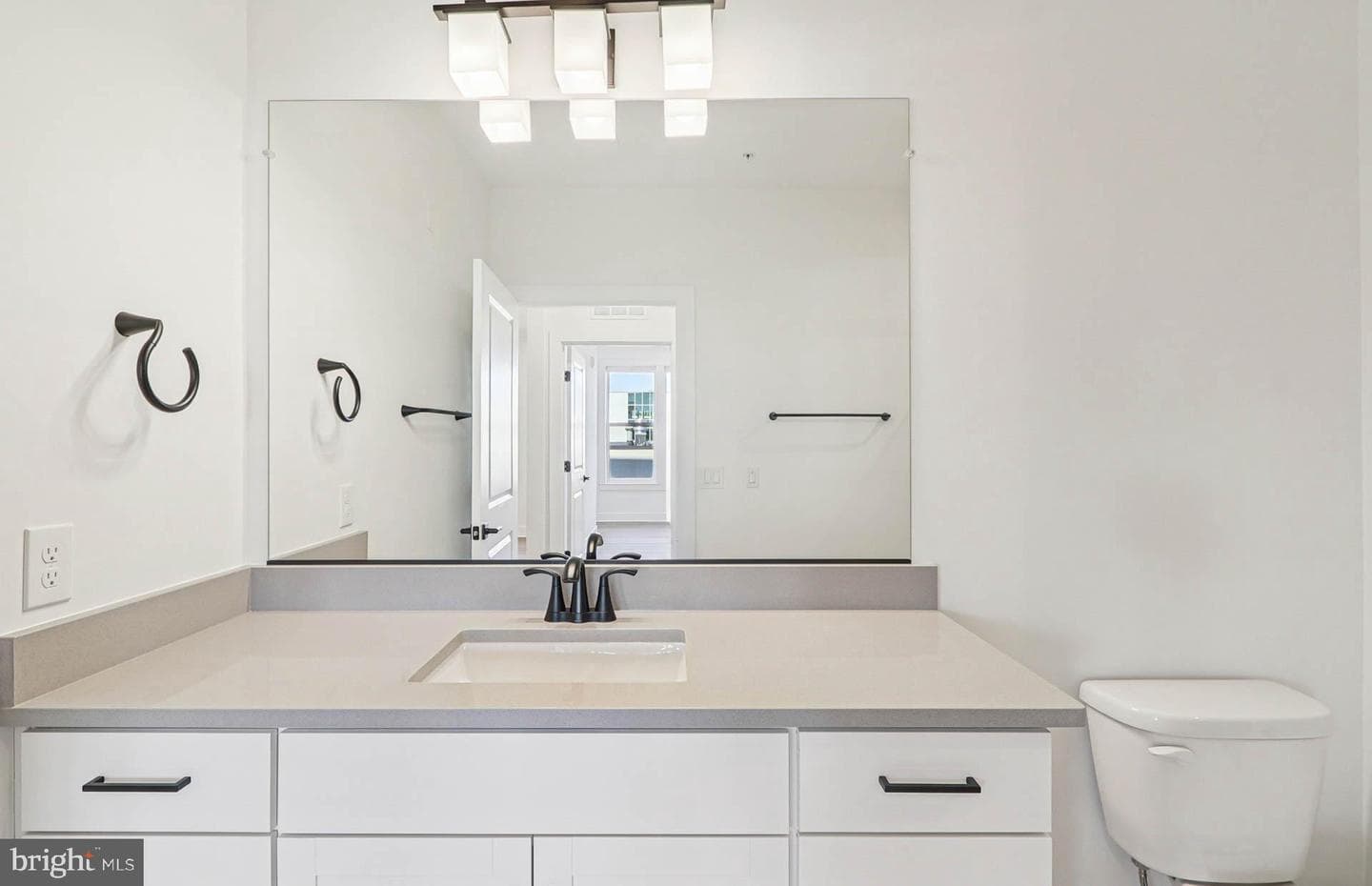 1141 Fortune Terrace #307 photo 26
