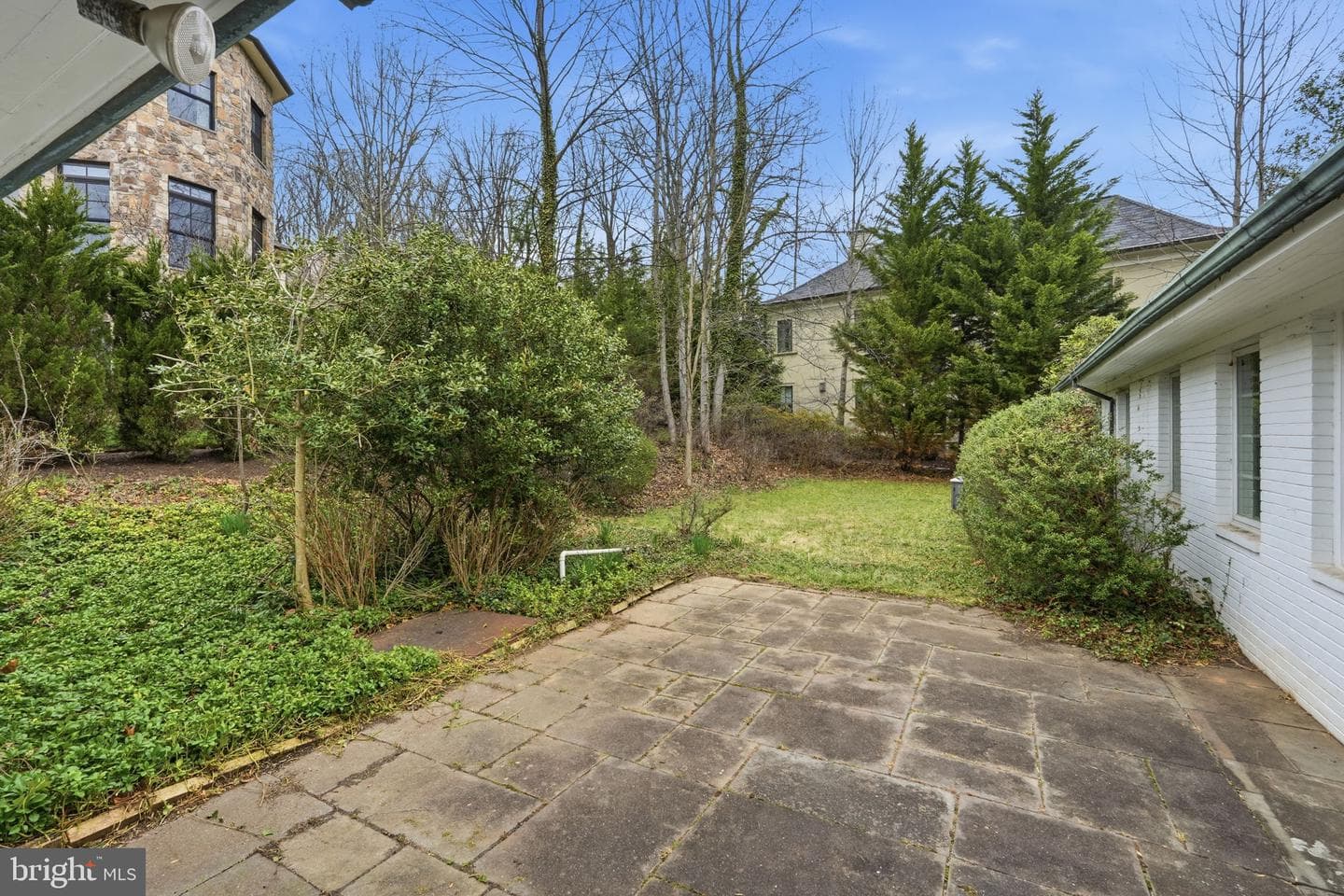 9010 Bradgrove photo 26