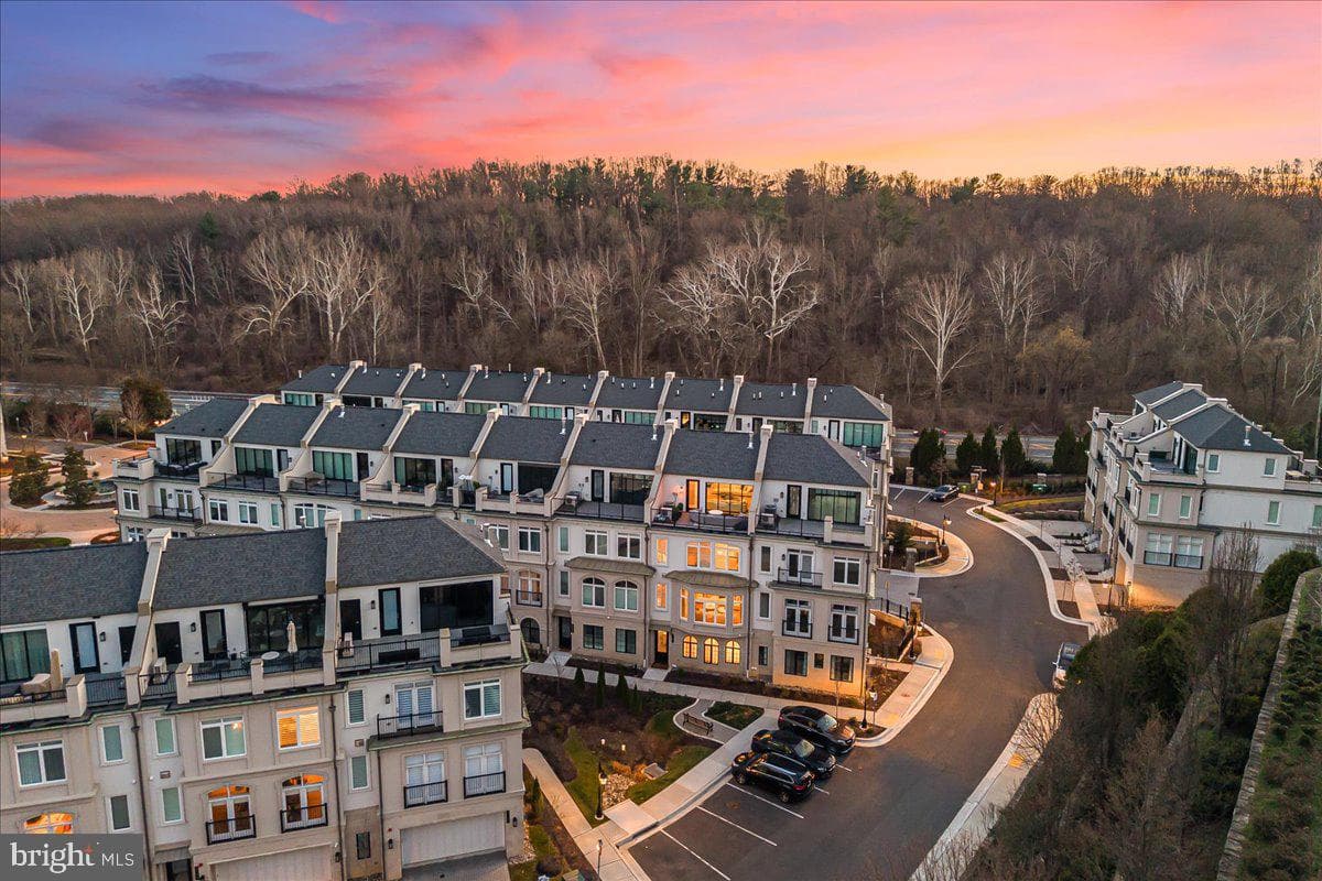 8197 River Road, Bethesda