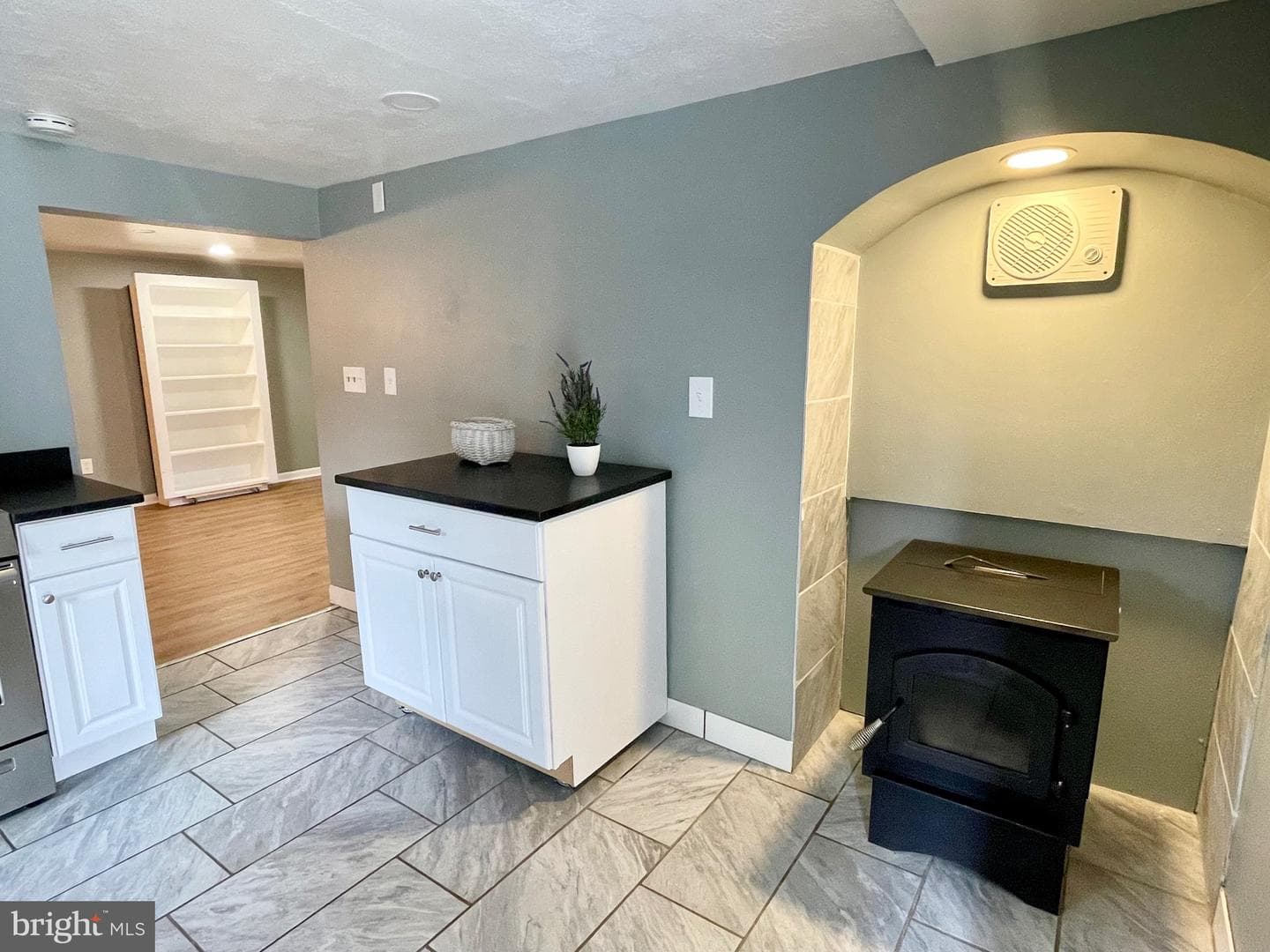 28321 Kemptown Road photo 25