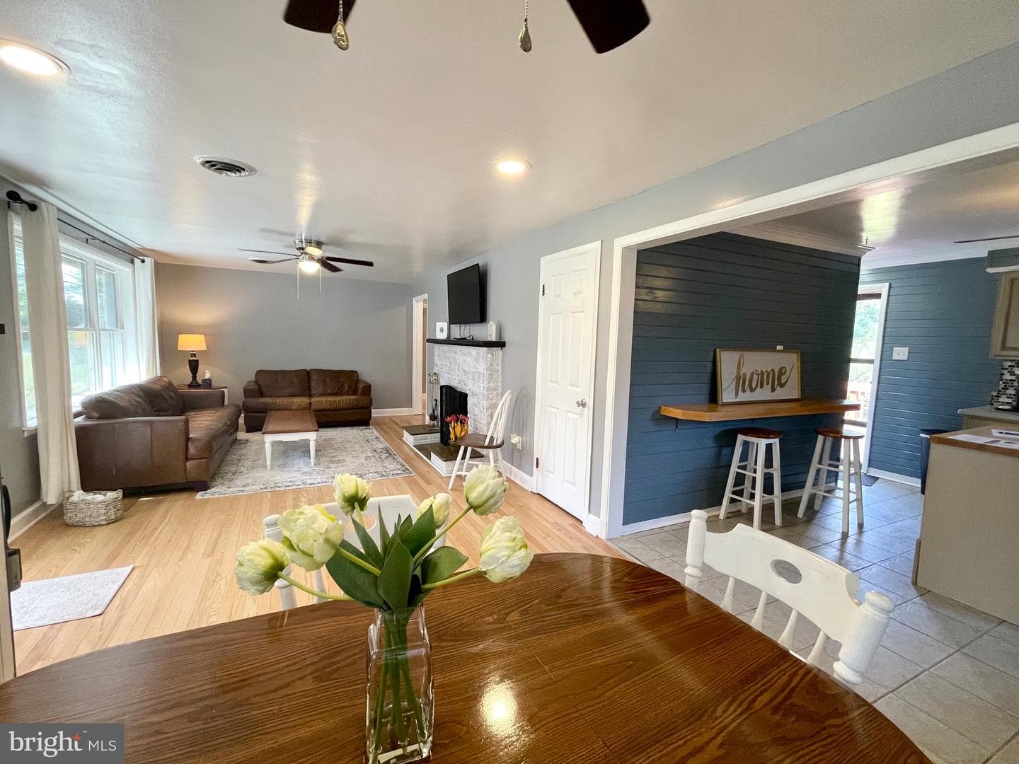 28321 Kemptown Road photo 9