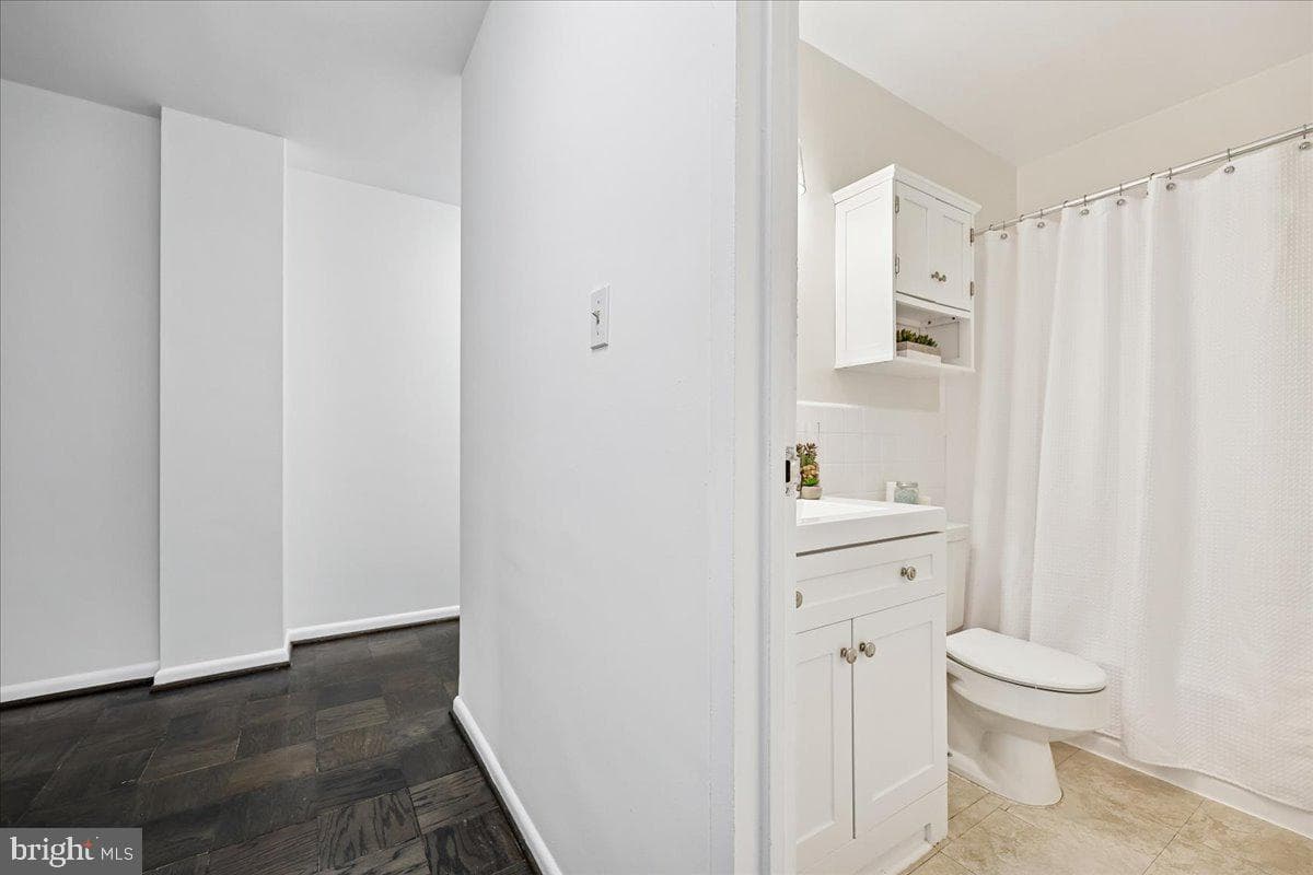4977 Battery Lane #1-101 photo 8
