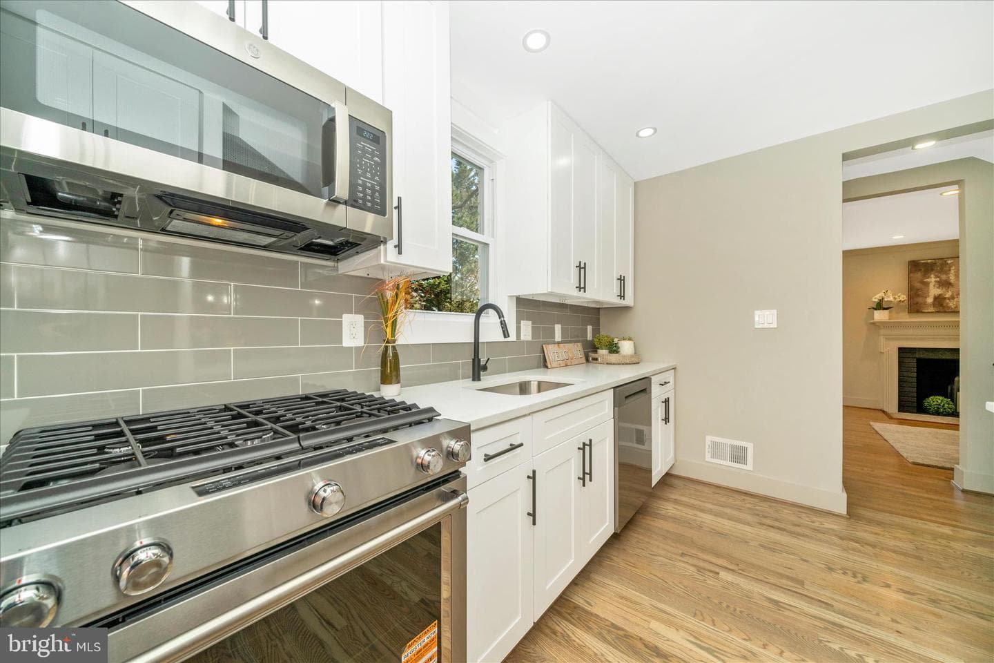 10405 Inwood Avenue photo 14