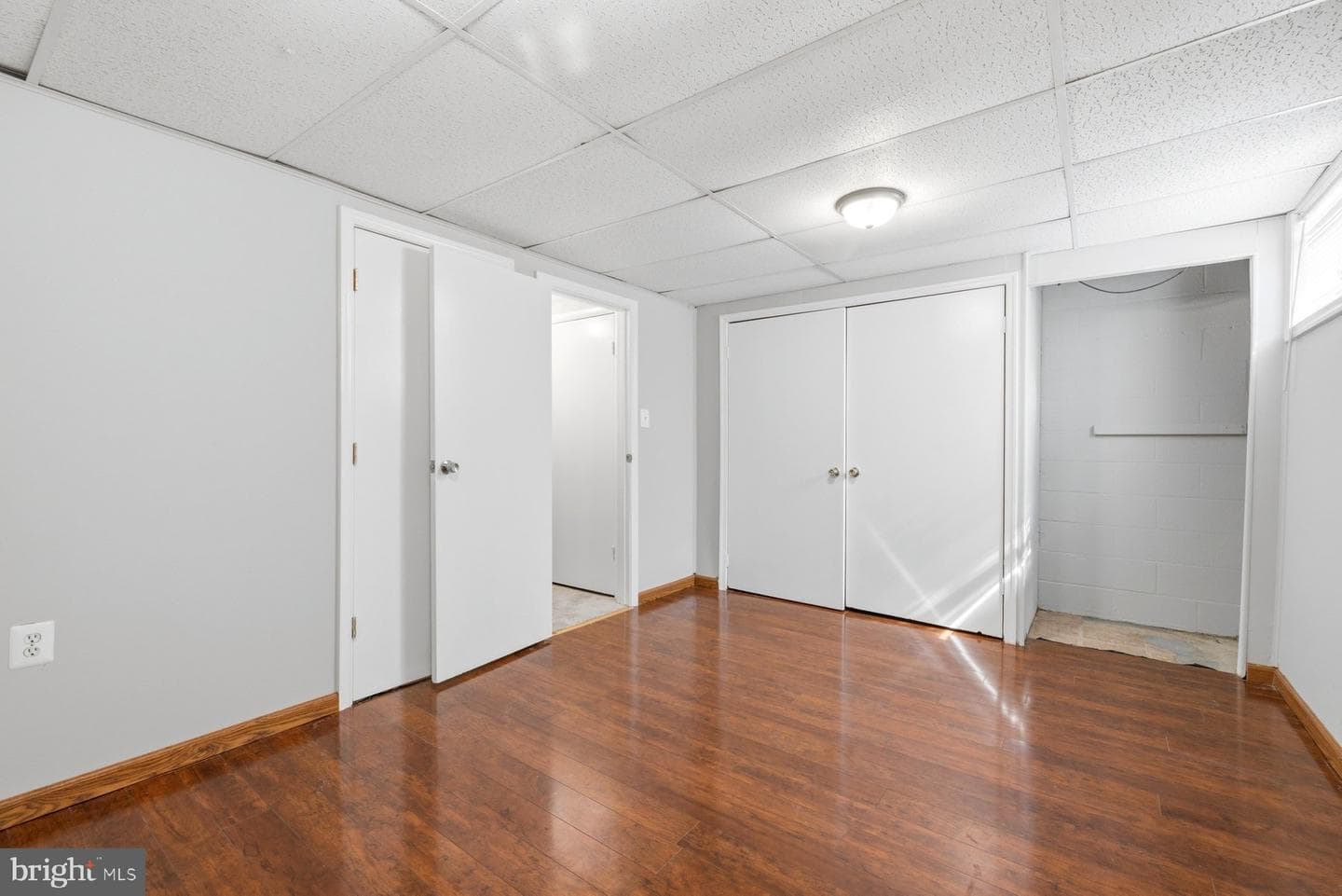 17736 Larchmont Terrace photo 26