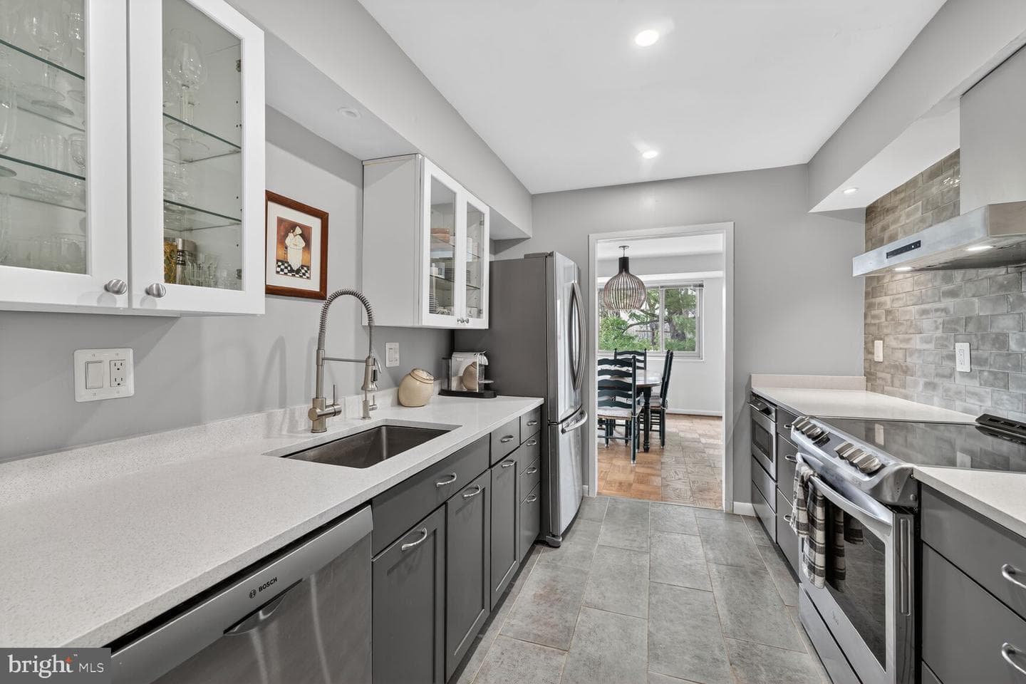 5100 Dorset Avenue #314 photo 2