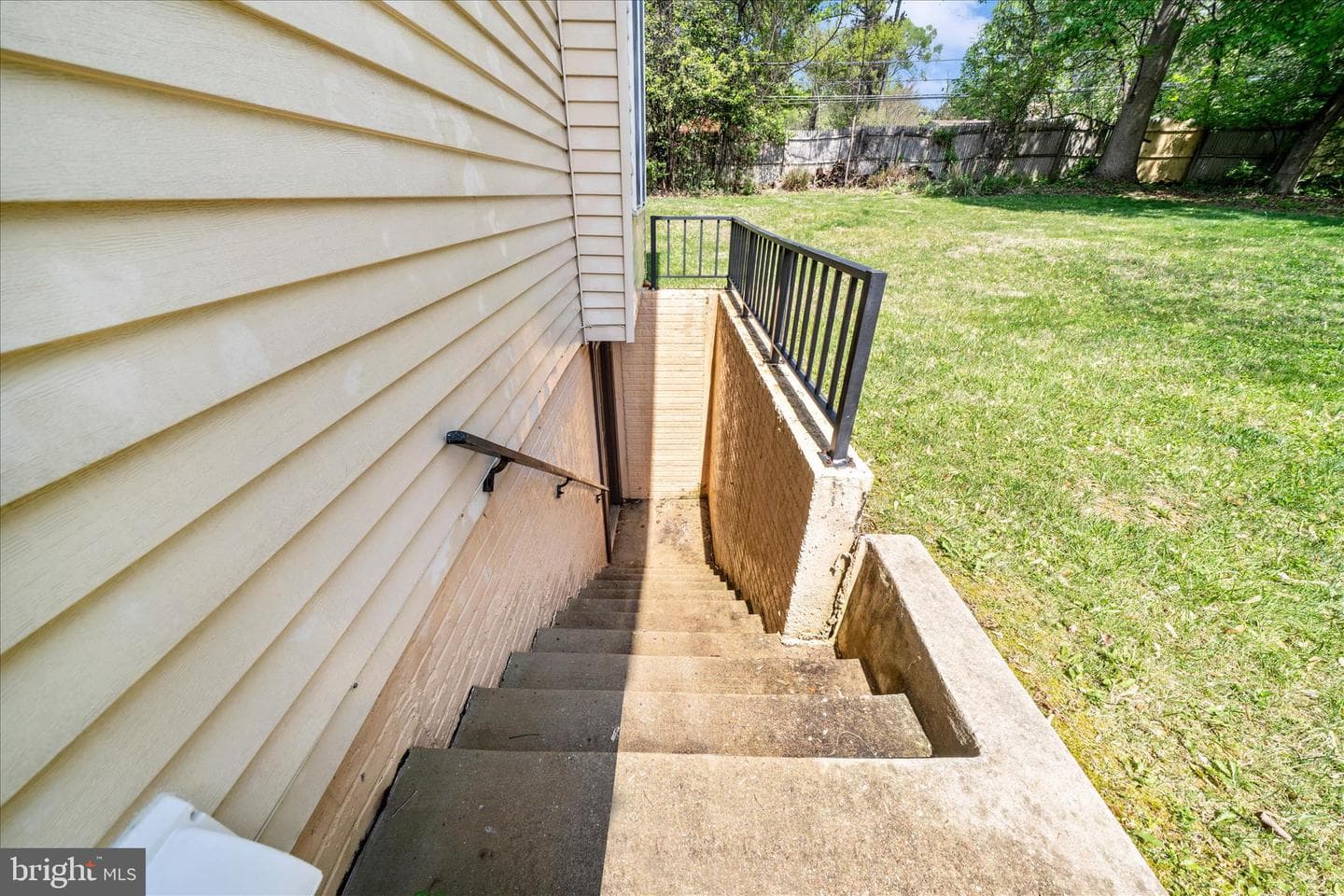 15623 Sycamore Lane photo 51