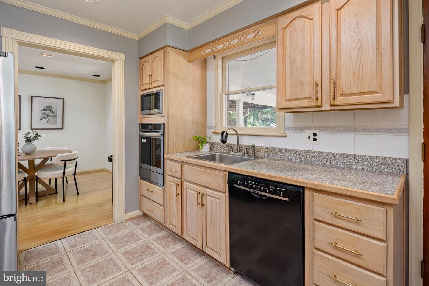 12912 Old Columbia Pike photo 11