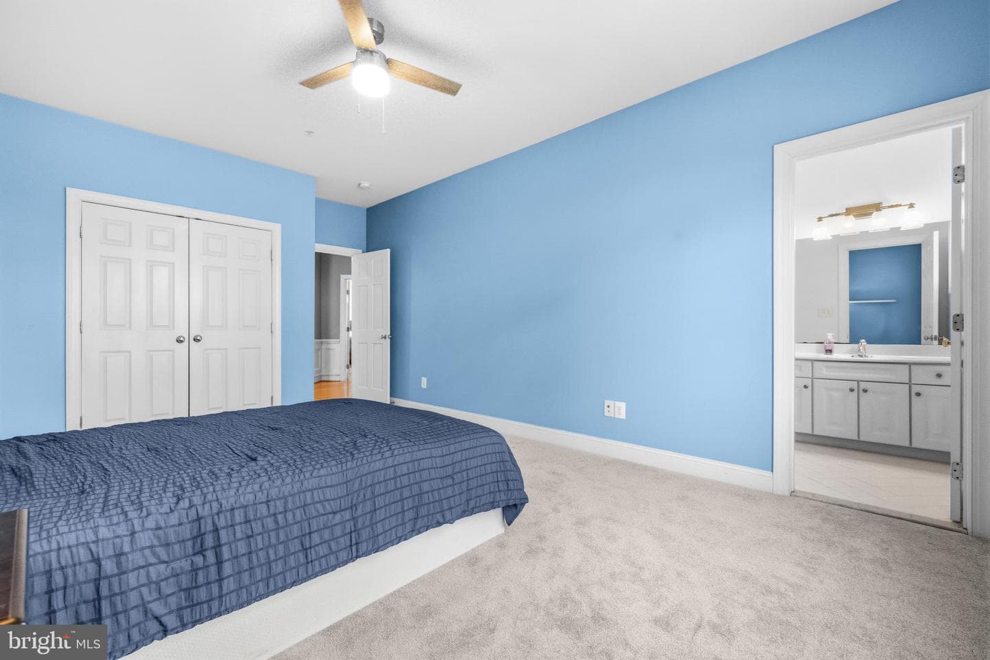 9421 Holland Avenue photo 29