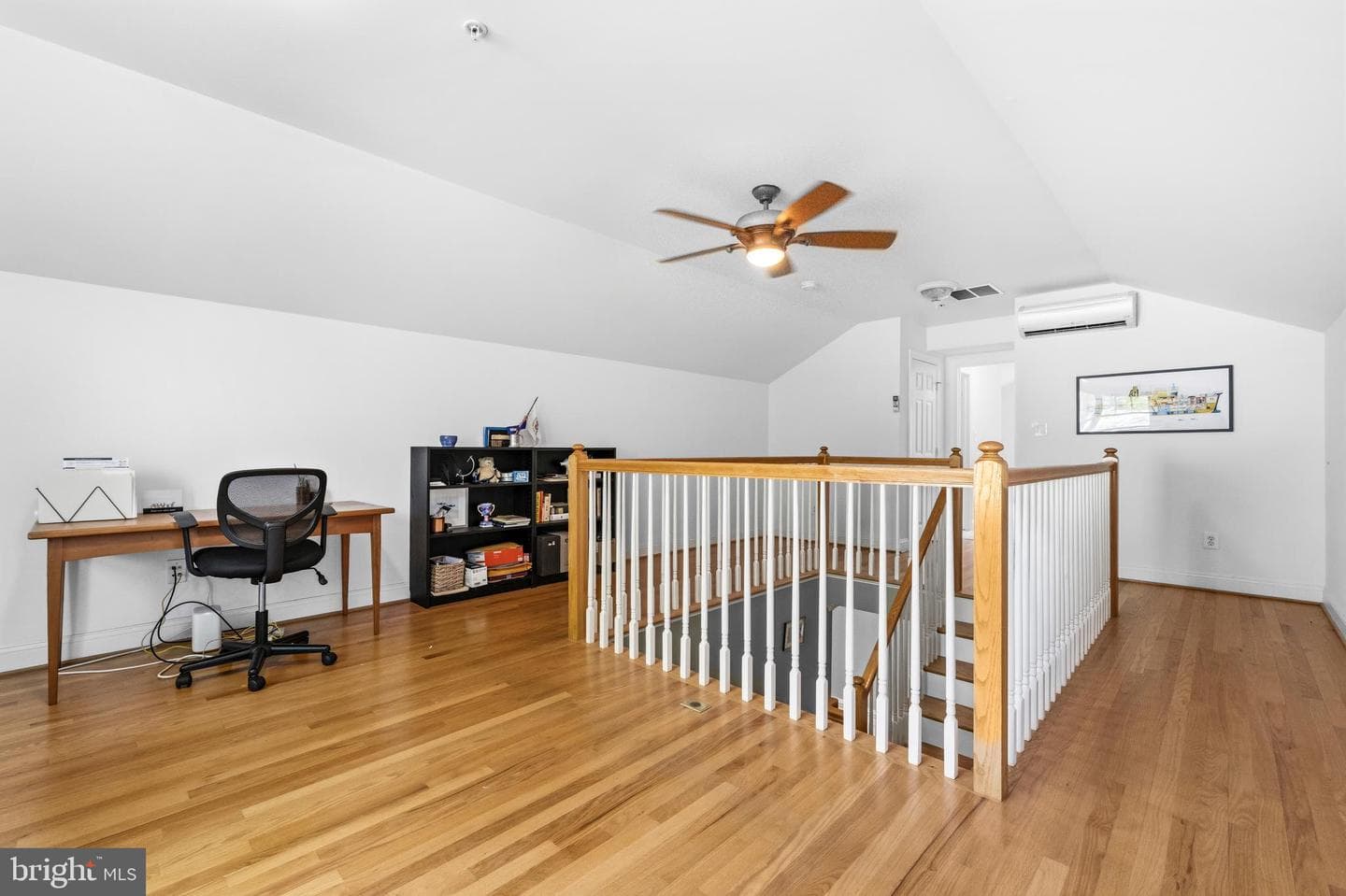 9421 Holland Avenue photo 40
