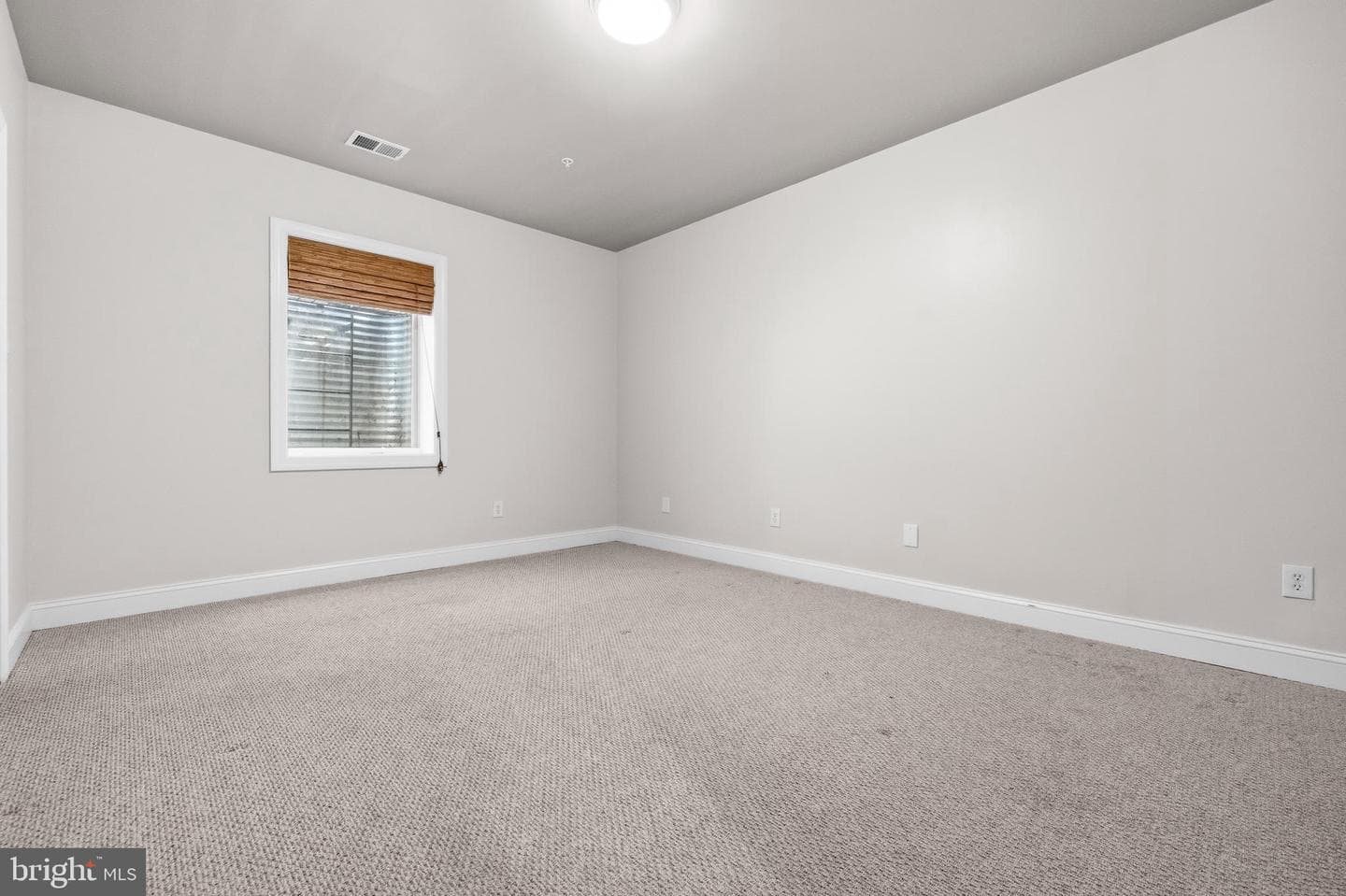 9421 Holland Avenue photo 47
