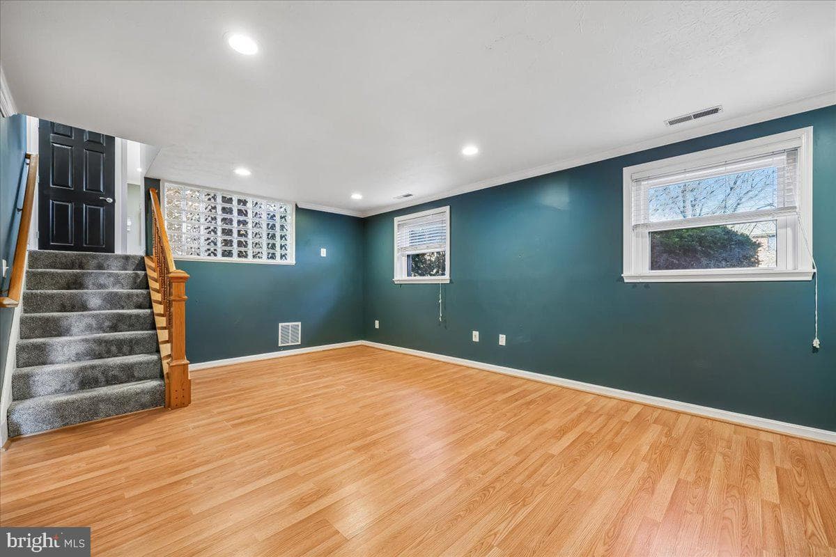 823 Diamond Drive photo 47