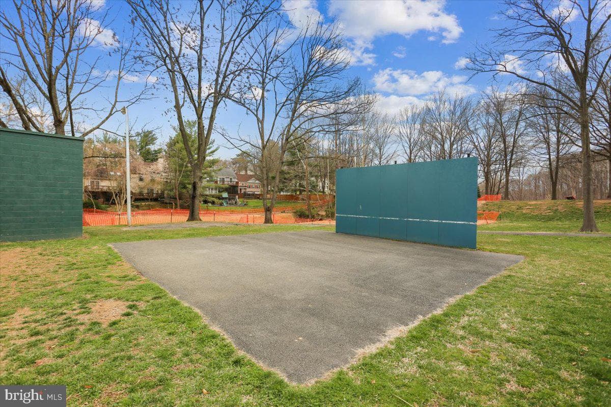823 Diamond Drive photo 75