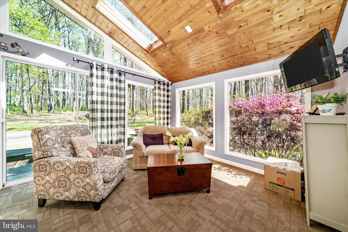 15211 Avery Road photo 23