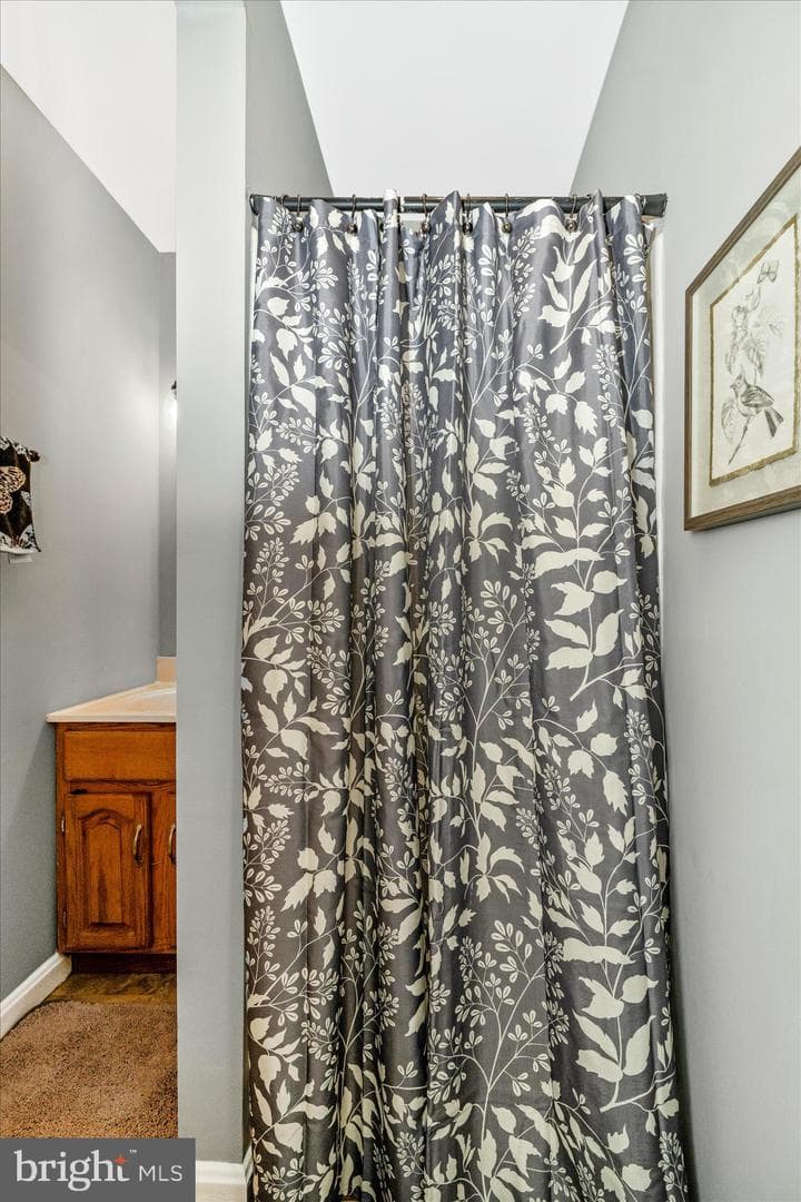 15211 Avery Road photo 31