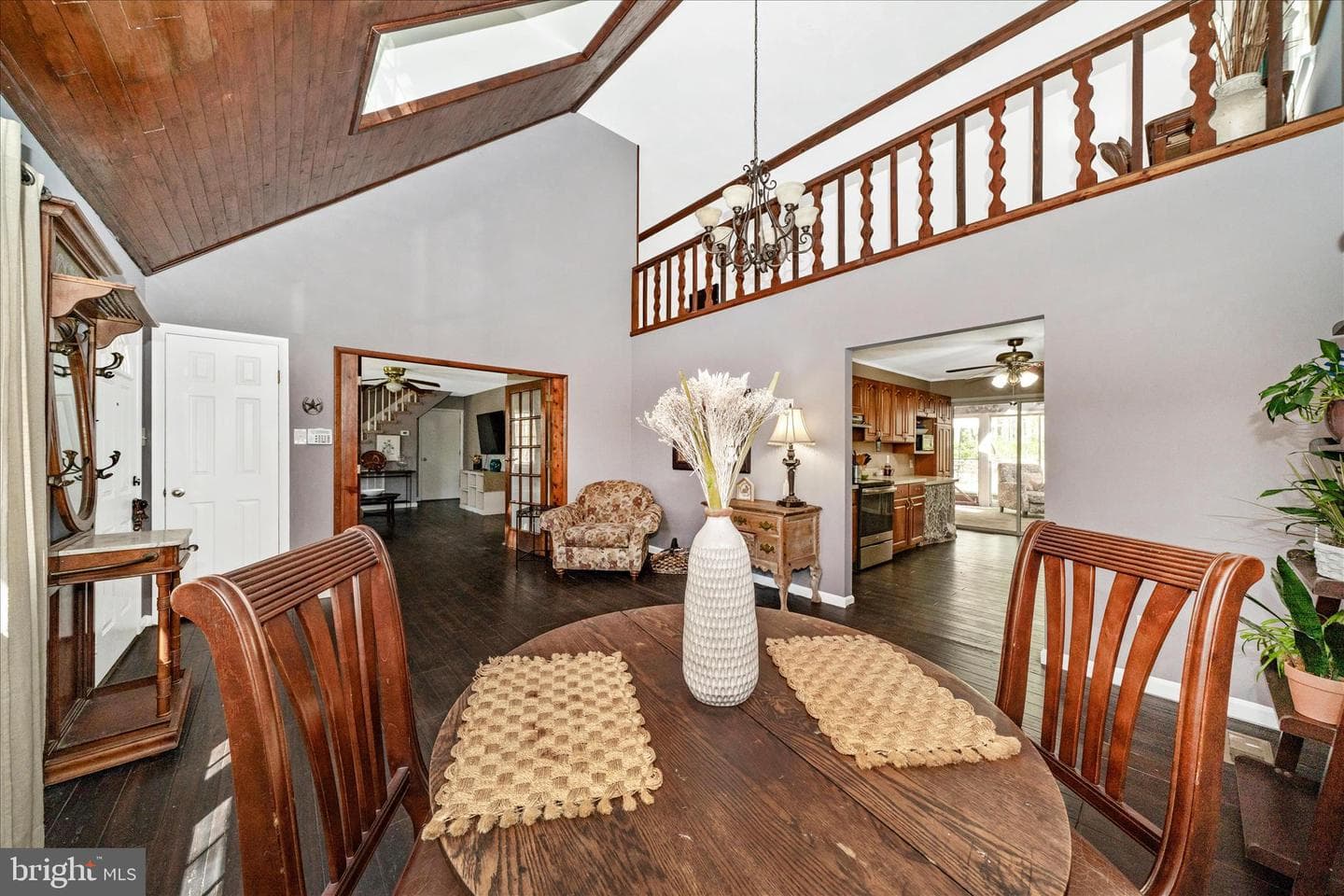15211 Avery Road photo 8
