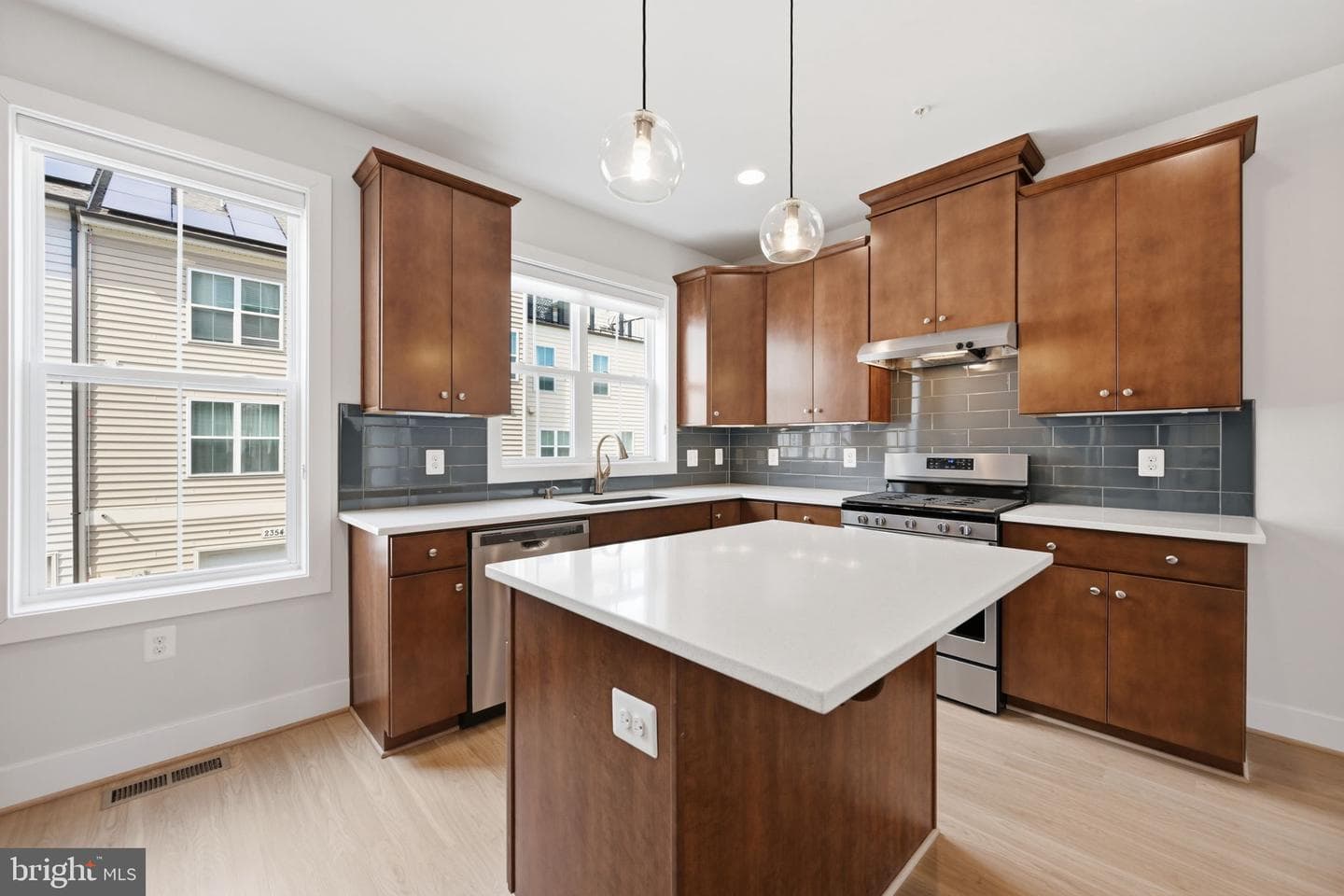 12626 Layhill Road photo 7